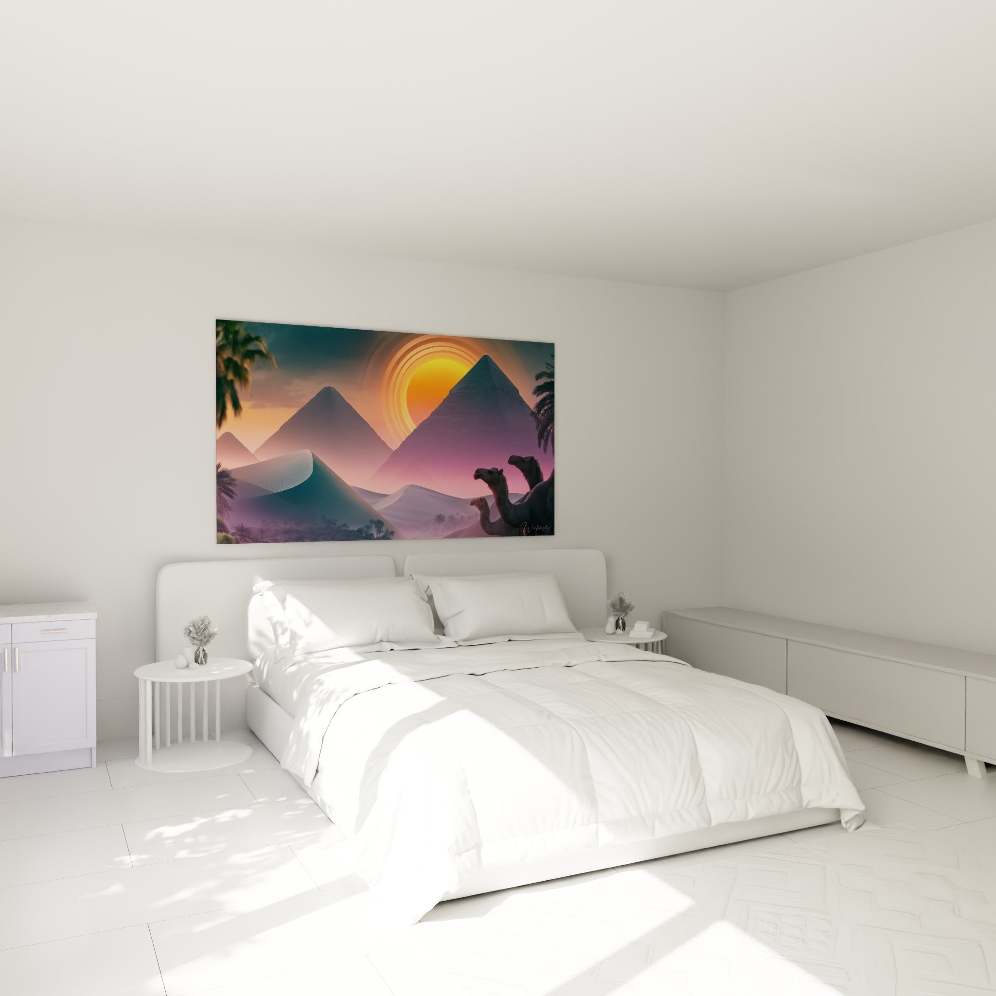 Désert égyptien aux tons violets et orangés, pyramides et dromadaires, au-dessus d'un lit dans une chambre claire