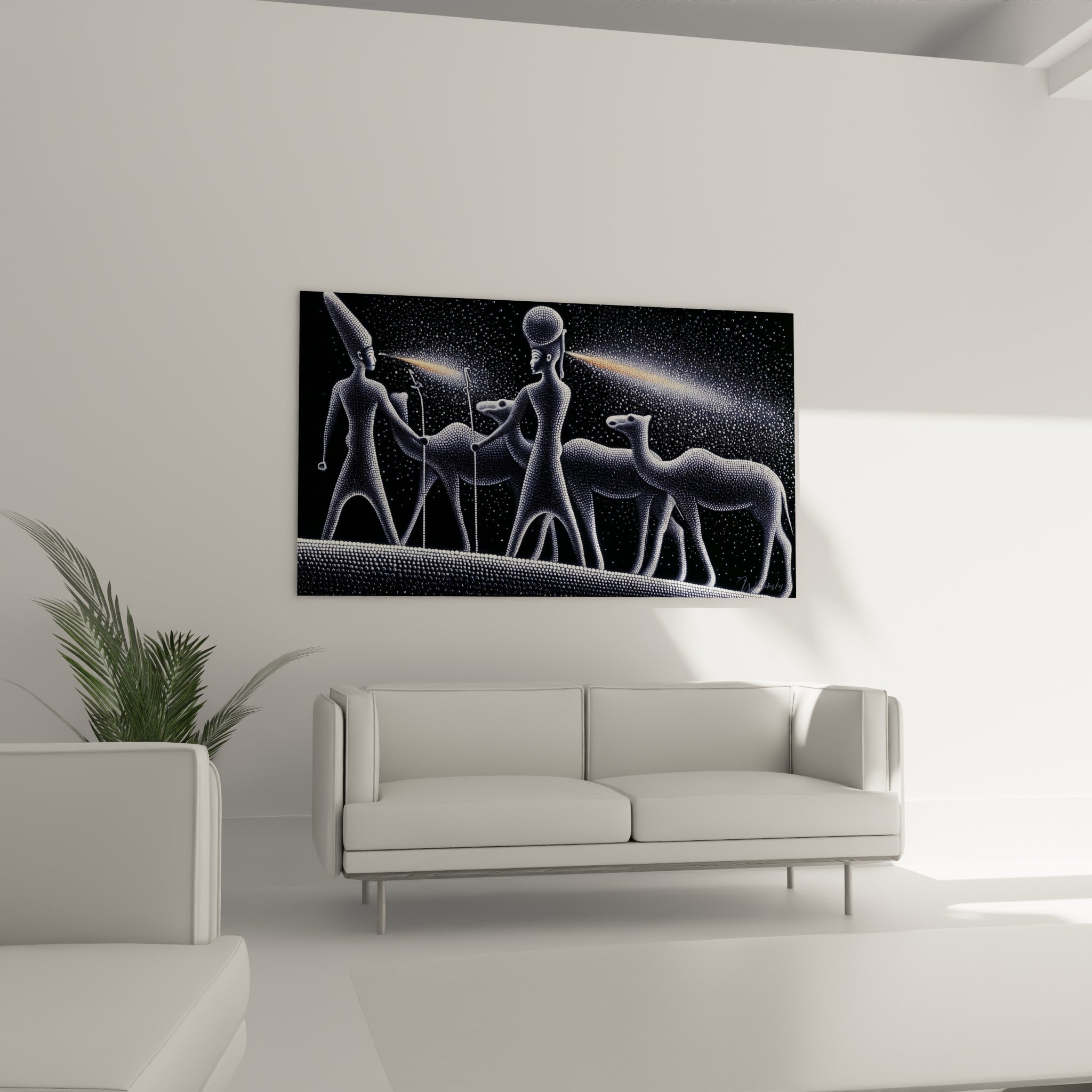 Figures stylisées égypte aux reflets dorés et perlés, au-dessus d'un canapé dans un salon lumineux