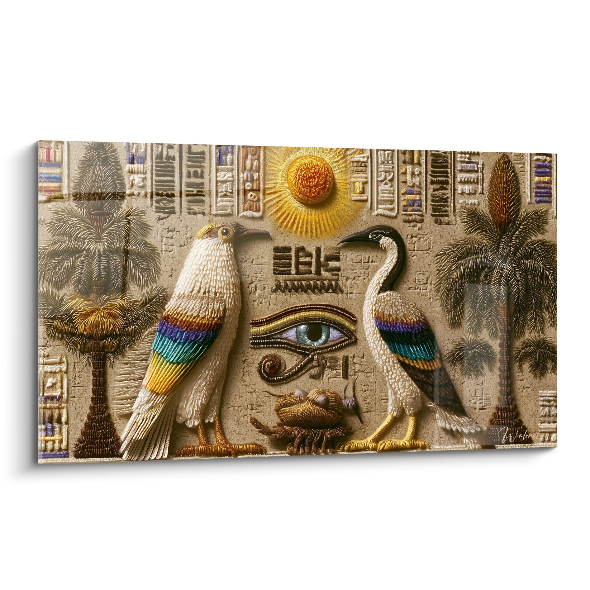 Ibis sacrés blancs aux ailes bleu paon et dorées devant hiéroglyphes beige et bronze
