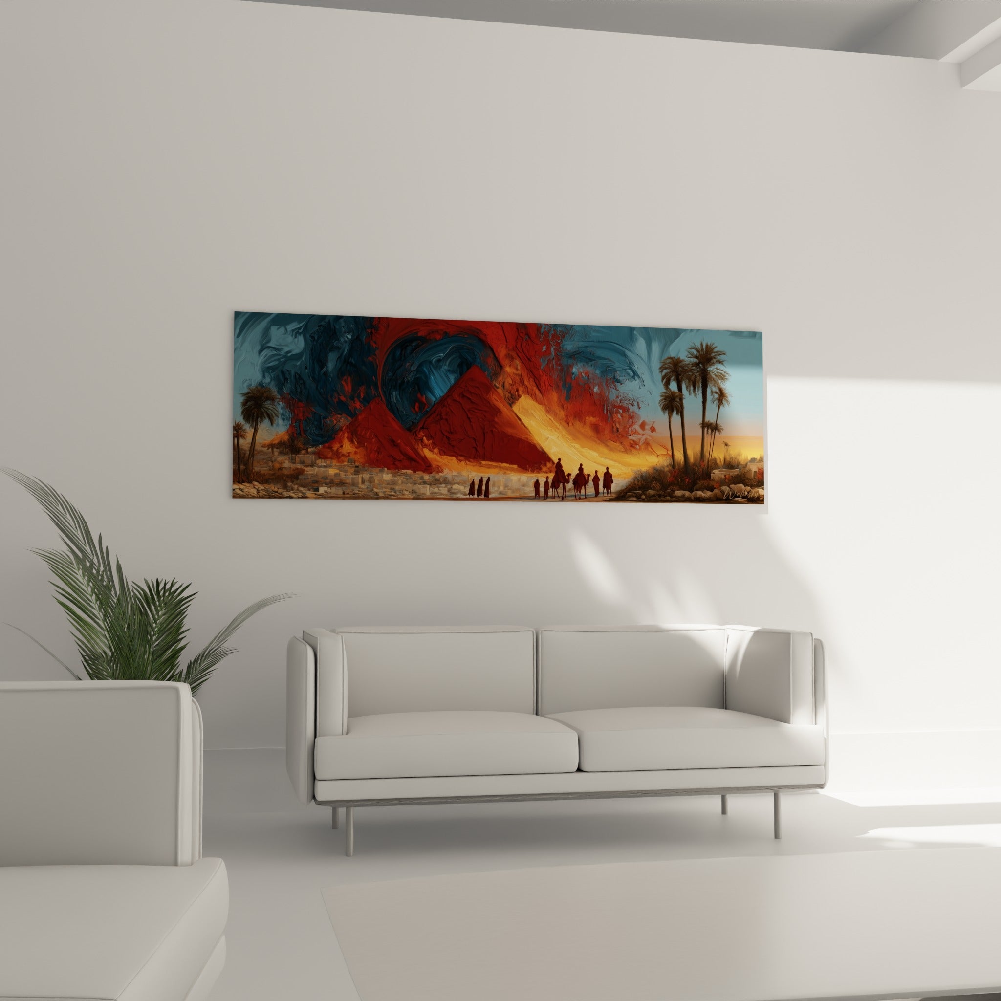 Palmiers sombres encadrant des pyramides rouge feu, au-dessus d'un canapé dans un salon lumineux