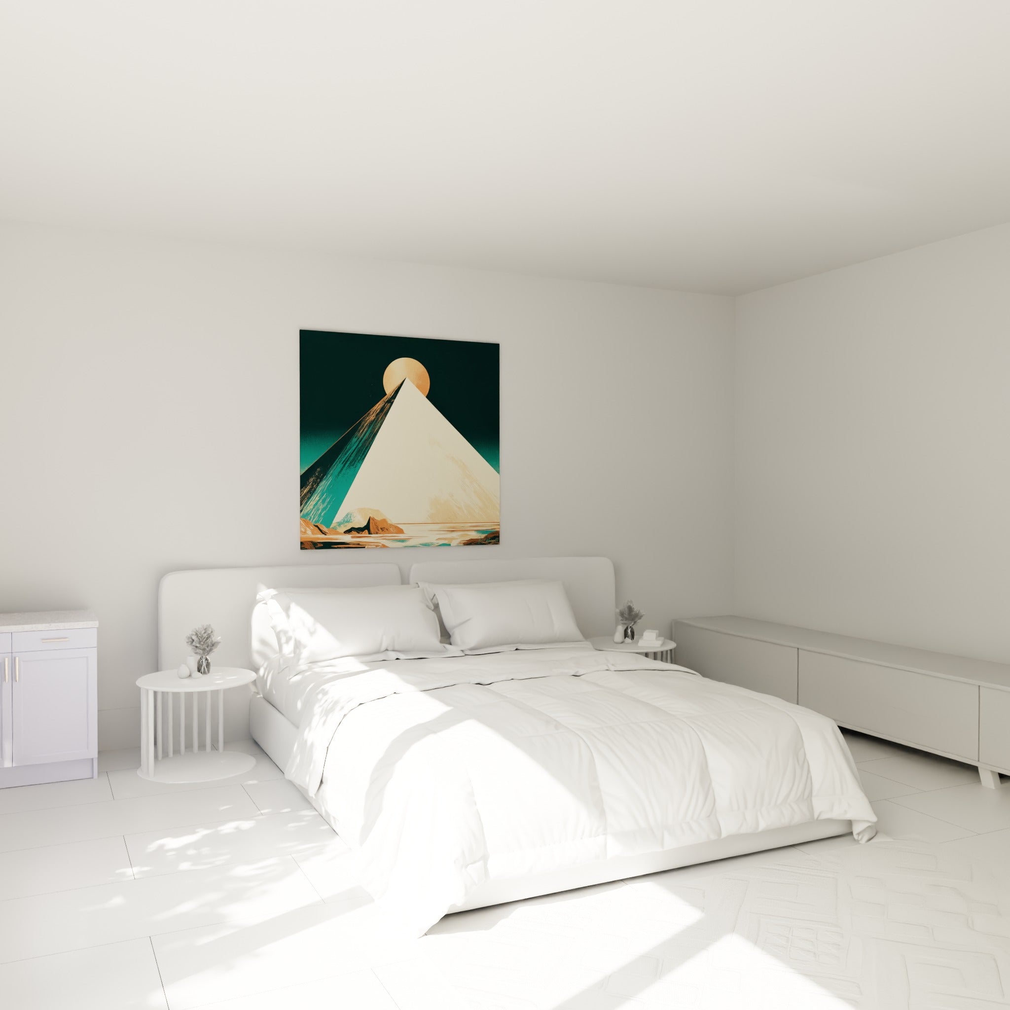 Pyramide au soleil cuivré et fond vert émeraude accrochée au-dessus d'un lit dans une chambre claire