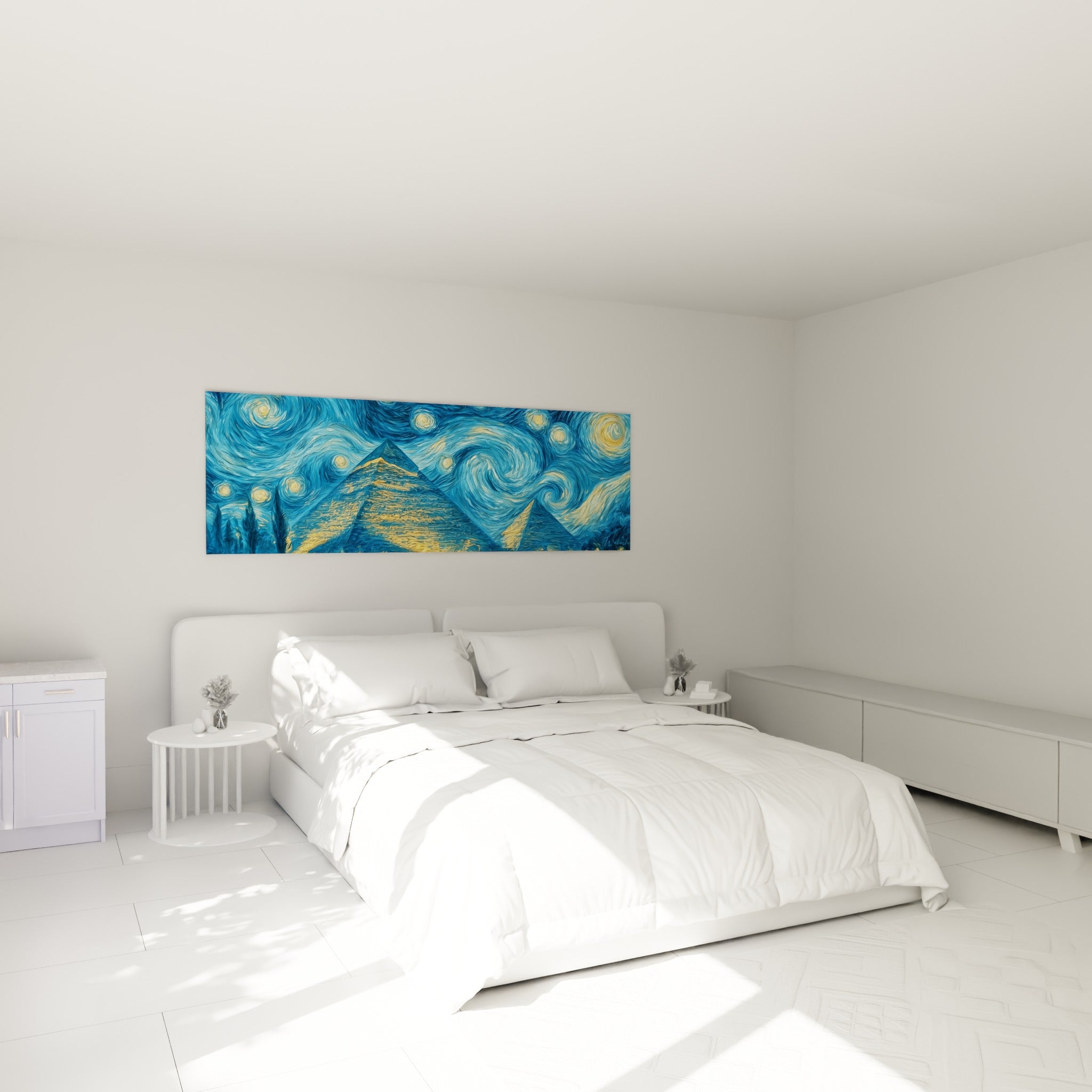 Pyramides dorées et ciel bleu en volutes accrochées au-dessus d'un lit dans une chambre claire