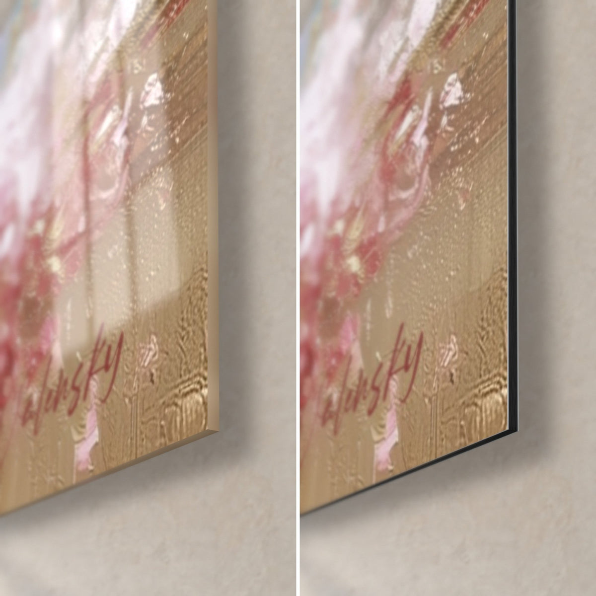 Gemälde Sonnenvogel in Rosa und Gold, unten rechts: glänzendes Acrylglas links, mattschwarzes Dibond rechts, rote Signatur