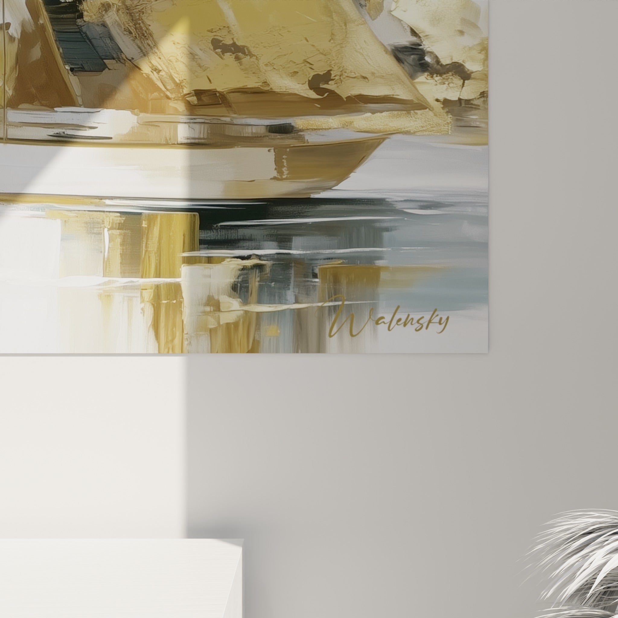 Empâtements dorés et coulures beige sur la toile révélant la matière peinte de la felouque