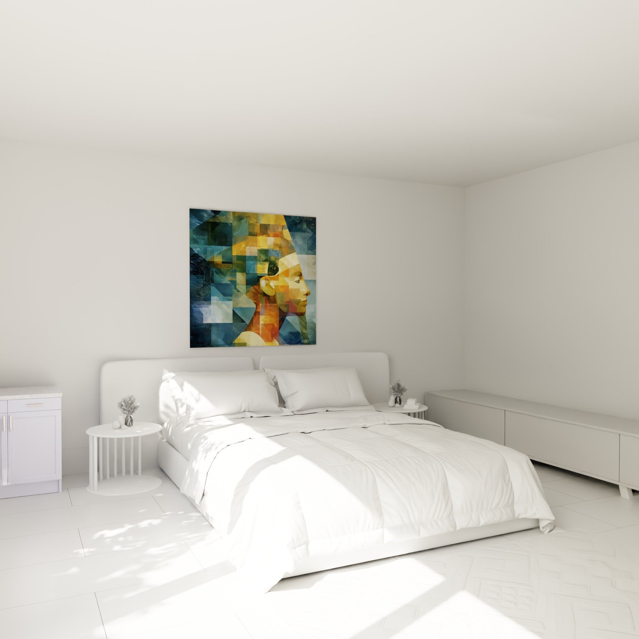 Portrait doré d'une souveraine égyptienne aux tons bleu anthracite, au-dessus d'un lit dans une chambre claire