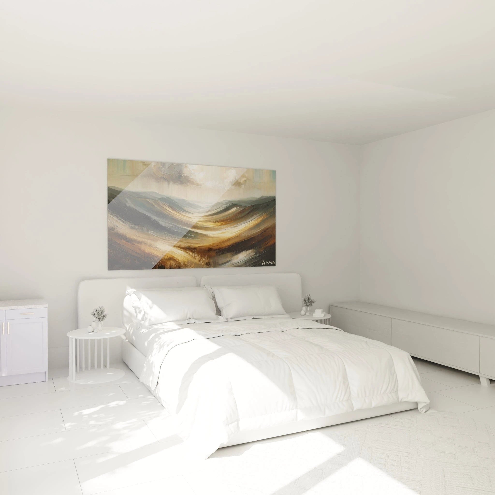 Un tableau abstrait de paysage montagneux en creux. La palette associe ocre doré, gris-vert, beige crémeux et brun foncé. Les textures combinent larges traits horizontaux ondulants dans la vallée centrale lumineuse et zones plus sombres aux extrémités, avec un ciel aux nuages texturés et des rayons de lumière verticaux diffus.
