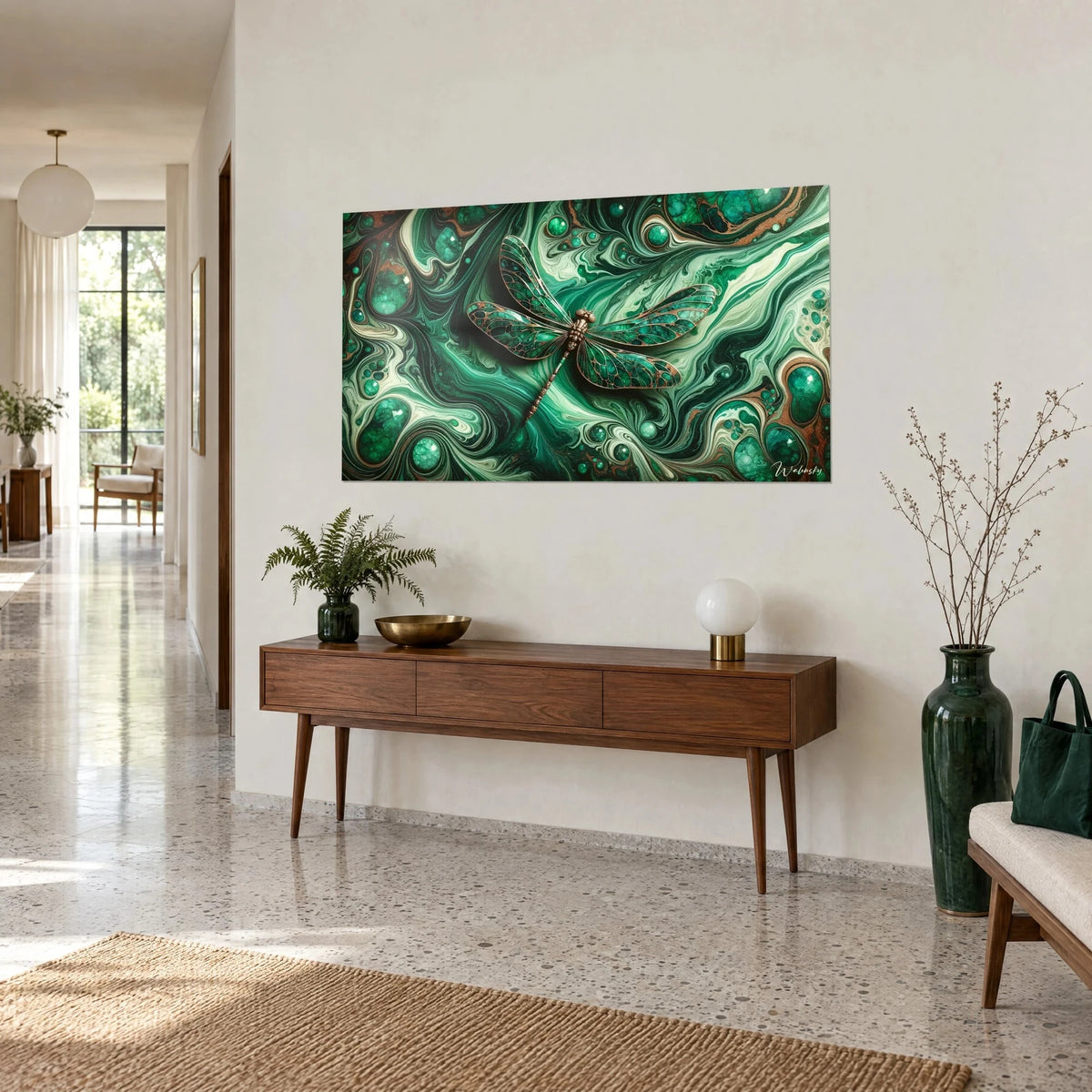 Quadro insetto dalle nervature ramate che fluttua su volute verde giada e crema, vista di tre quarti in un corridoio, consolle in noce