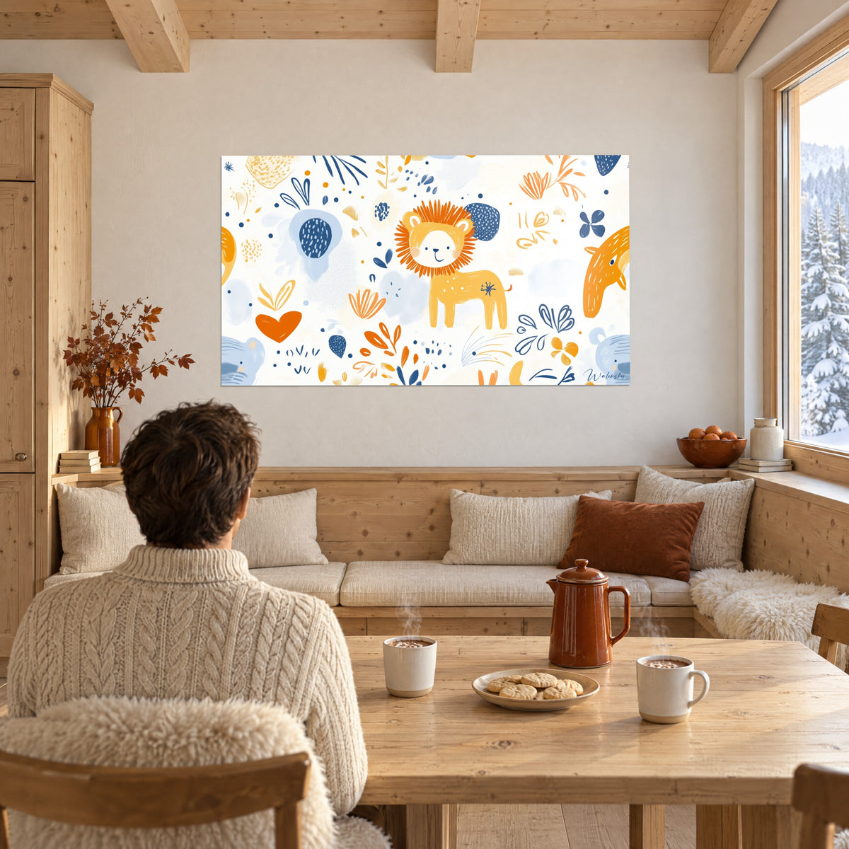 Gemälde lachender Löwe im Wachsmalstift-Stil, hellblaue Flecken und oranges Herz, gesehen von einem Tisch in einer verschneiten Almhütte