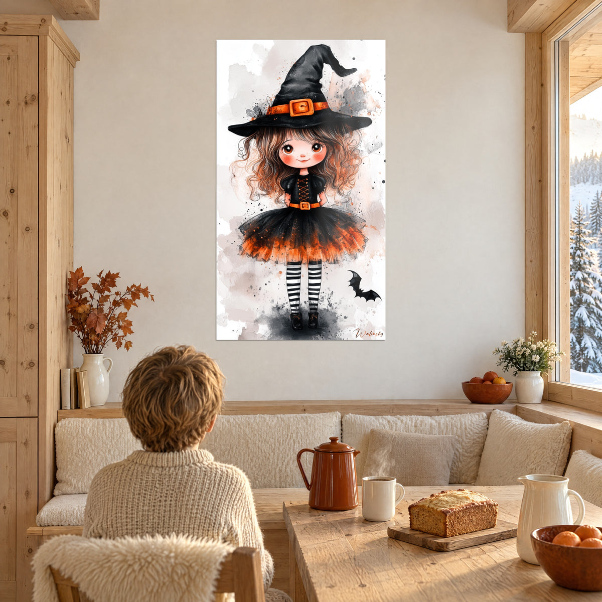 Quadro giovane incantatrice con occhi marroni stellati, corsetto arancione lacciato, stivaletti neri, di fronte a un angolo pranzo da chalet