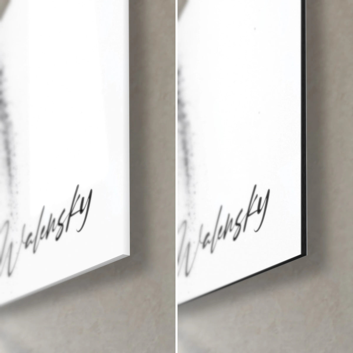 Schilderij met zwarte inktverstrengelingen op wit, rechtsonder de hoek: glanzend acrylglas met reflecties links, mat grijs Dibond-aluminium rechts, rand van 3 mm