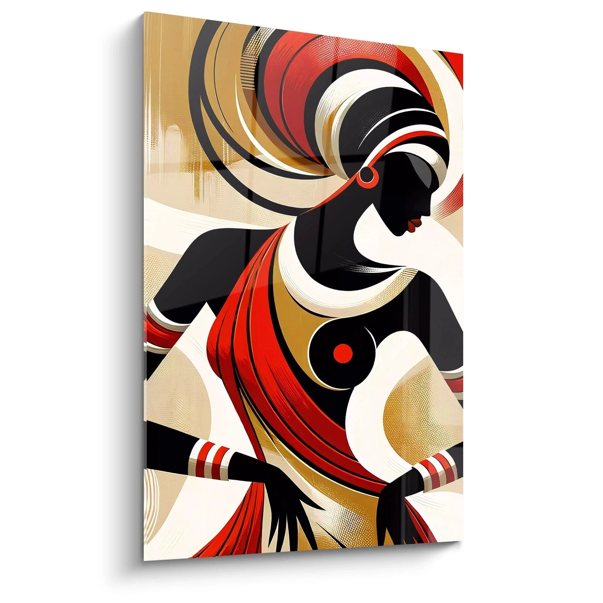Le tableau africain vu de biais révèle une silhouette féminine forte et gracieuse avec des motifs circulaires dorés. La robe fluide et les teintes rouges et noires incarnent la culture et la puissance.

