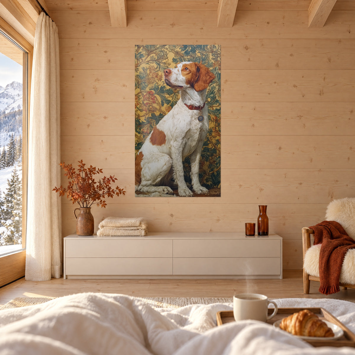 Cuadro noble retrato canino, pelaje crema y rojizo ante volutas florales amarillas y verdes, encima de una cama en un dormitorio claro