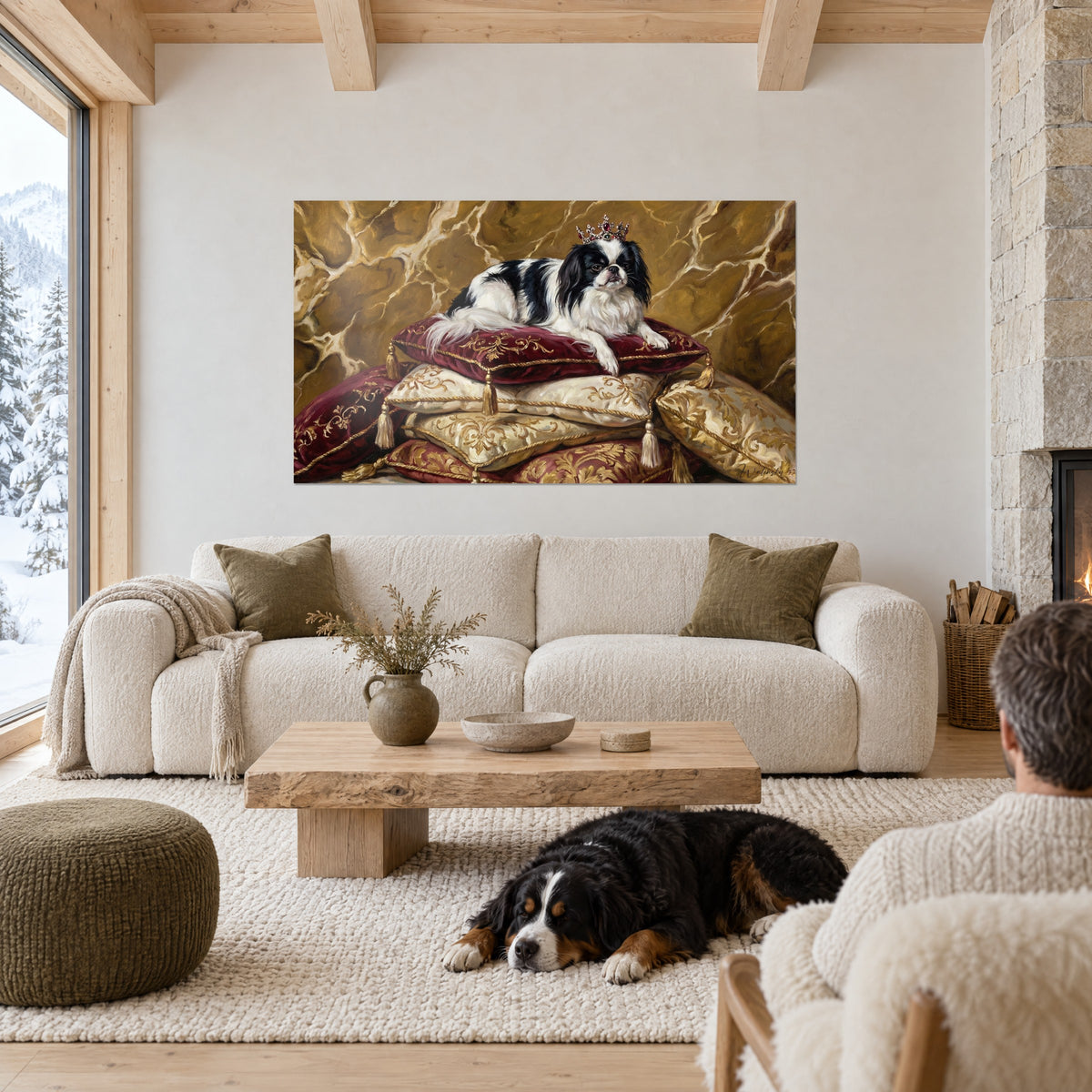 Schilderij Gekroonde Japanse spaniël, zwart-wit vacht op bordeauxrode en gouden kussens, boven een bank in een lichte woonkamer