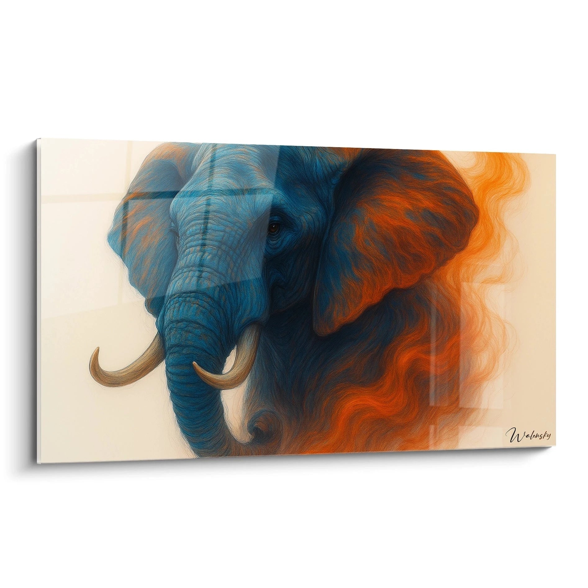 Un tableau éléphant bicolore présentant un profil d'éléphant d'Afrique, moitié bleu turquoise, moitié orange flamboyant, avec des défenses ivoire sur fond beige. Les textures fluides créent un effet de mouvement ondulant dans une composition harmonieuse.
