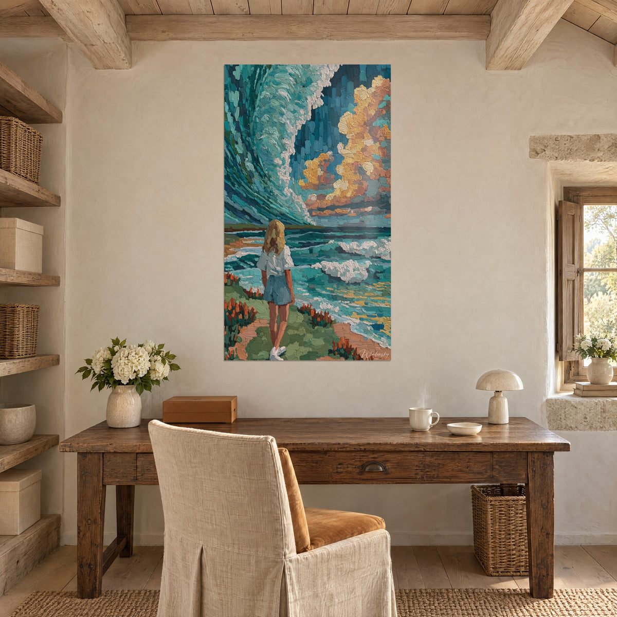 Schilderij impressionistisch kustlandschap, eendenblauwe golf die over een blonde kind rolt, oranje boeket, naast een houten bureau