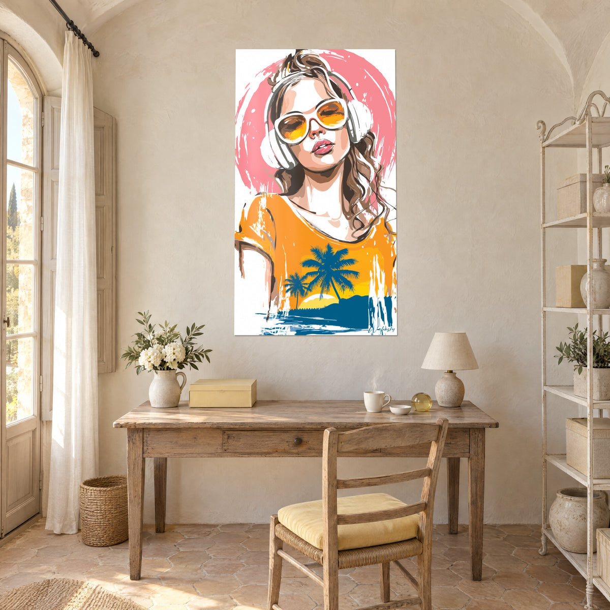 Cuadro de pop art femenino, gafas de sol tintadas en naranja, auriculares blancos, silueta rosa, palmeras azul petróleo, encima de un escritorio de madera clara