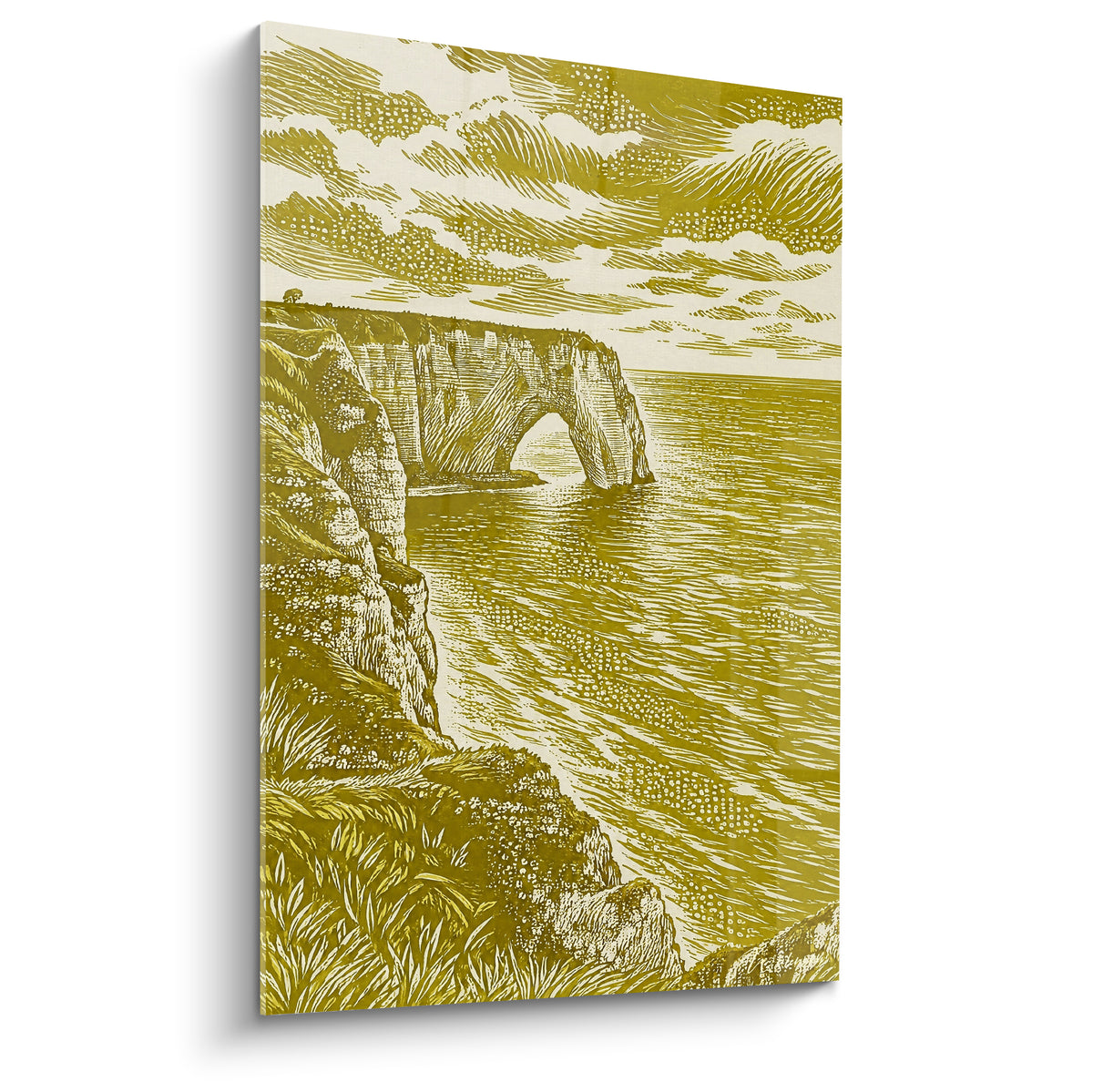 Falaise d'Étretat gravée en ocre et ivoire, arche rocheuse dominant une mer agitée