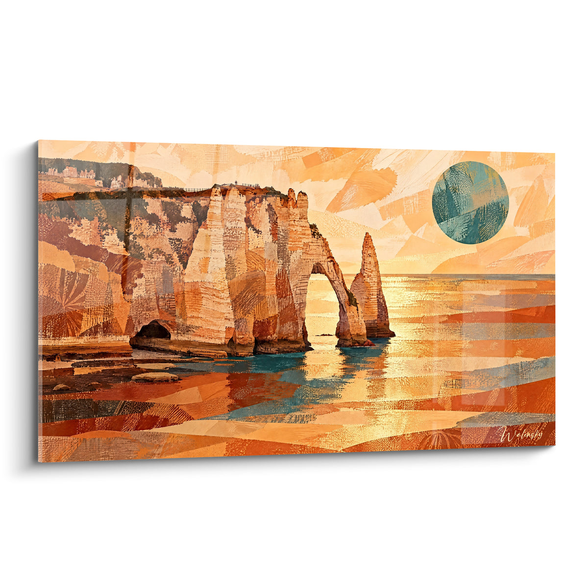 Schilderij rotsboog van Étretat in oker en petroleumblauw onder een turquoise maan, grafische collagestijl