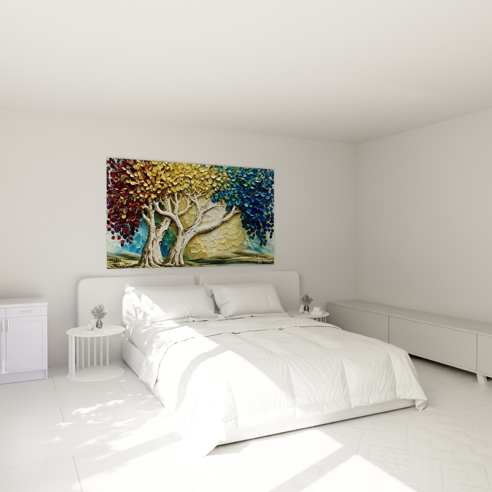 Trois feuillages Eucalyptus doré et bleu marine surplombent un lit dans une chambre claire