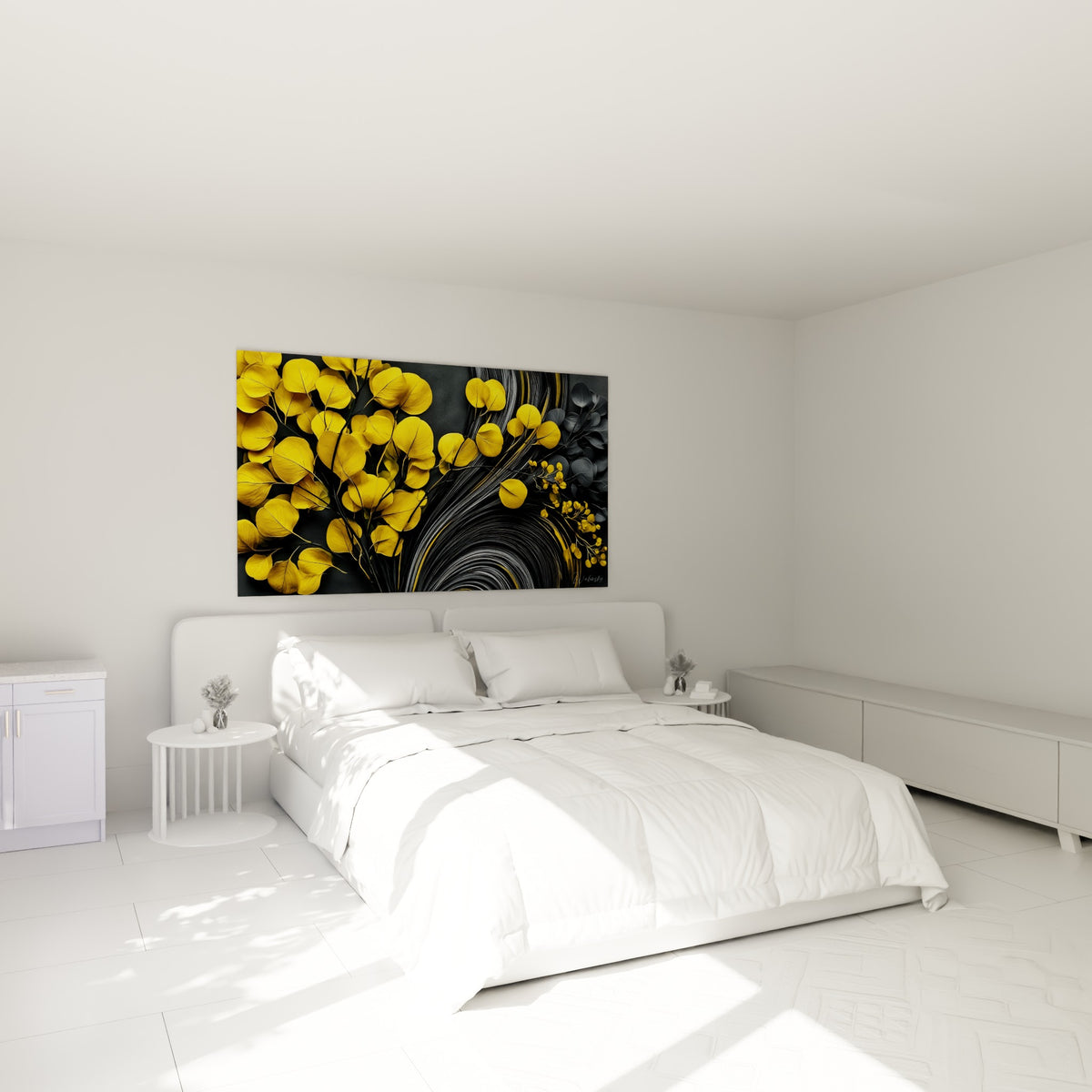 Feuillage d'eucalyptus doré et noir profond au-dessus d'un lit dans une chambre claire