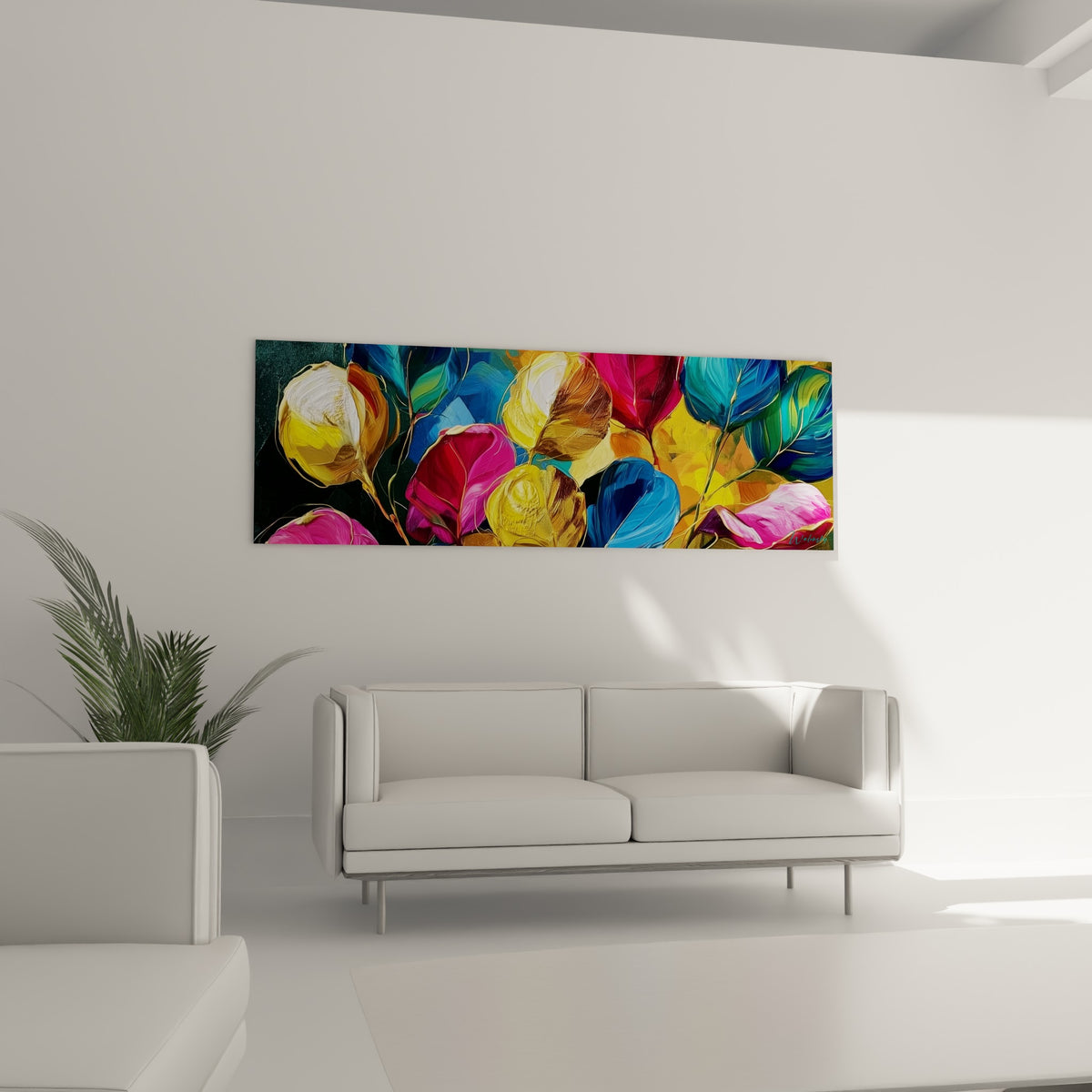 Feuillage vibrant doré et magenta du tableau Eucalyptus, disposé au-dessus d'un canapé dans un salon lumineux.