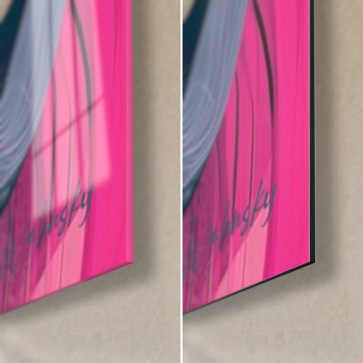 Gemälde mit grafischem Blattwerk in leuchtendem Rosa und Schieferblau, untere rechte Ecke: glänzendes Glas links, mattes Dibond und Kante rechts