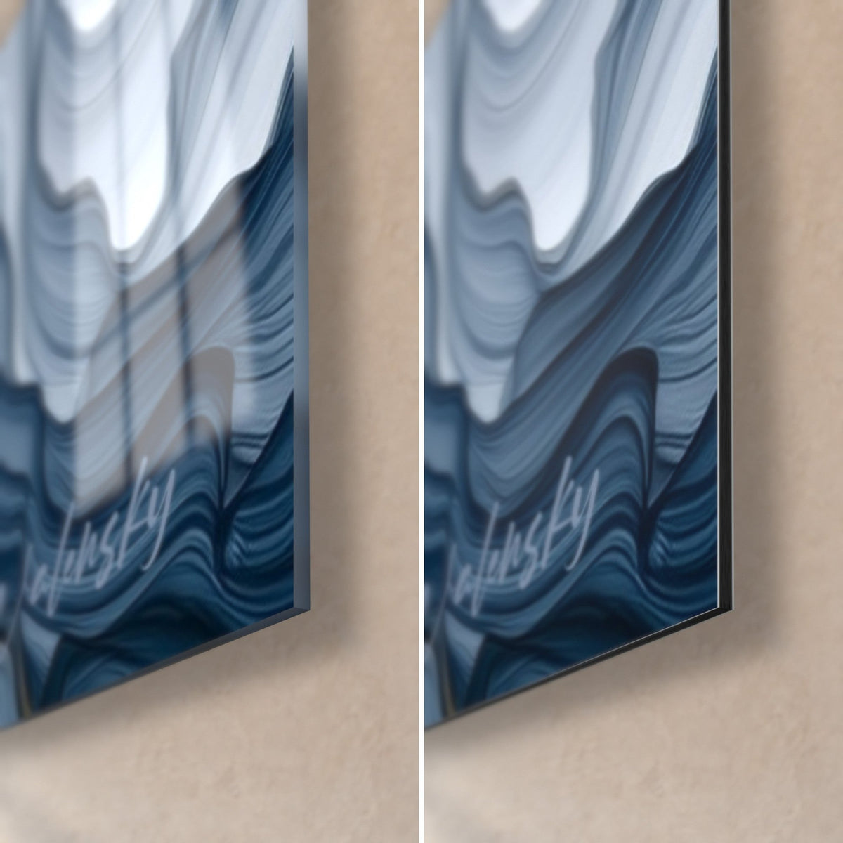 Quadro fogliame in ocra e blu notte, angolo in basso a destra: vetro acrilico lucido a sinistra, Dibond opaco a destra, bordo di 3 mm