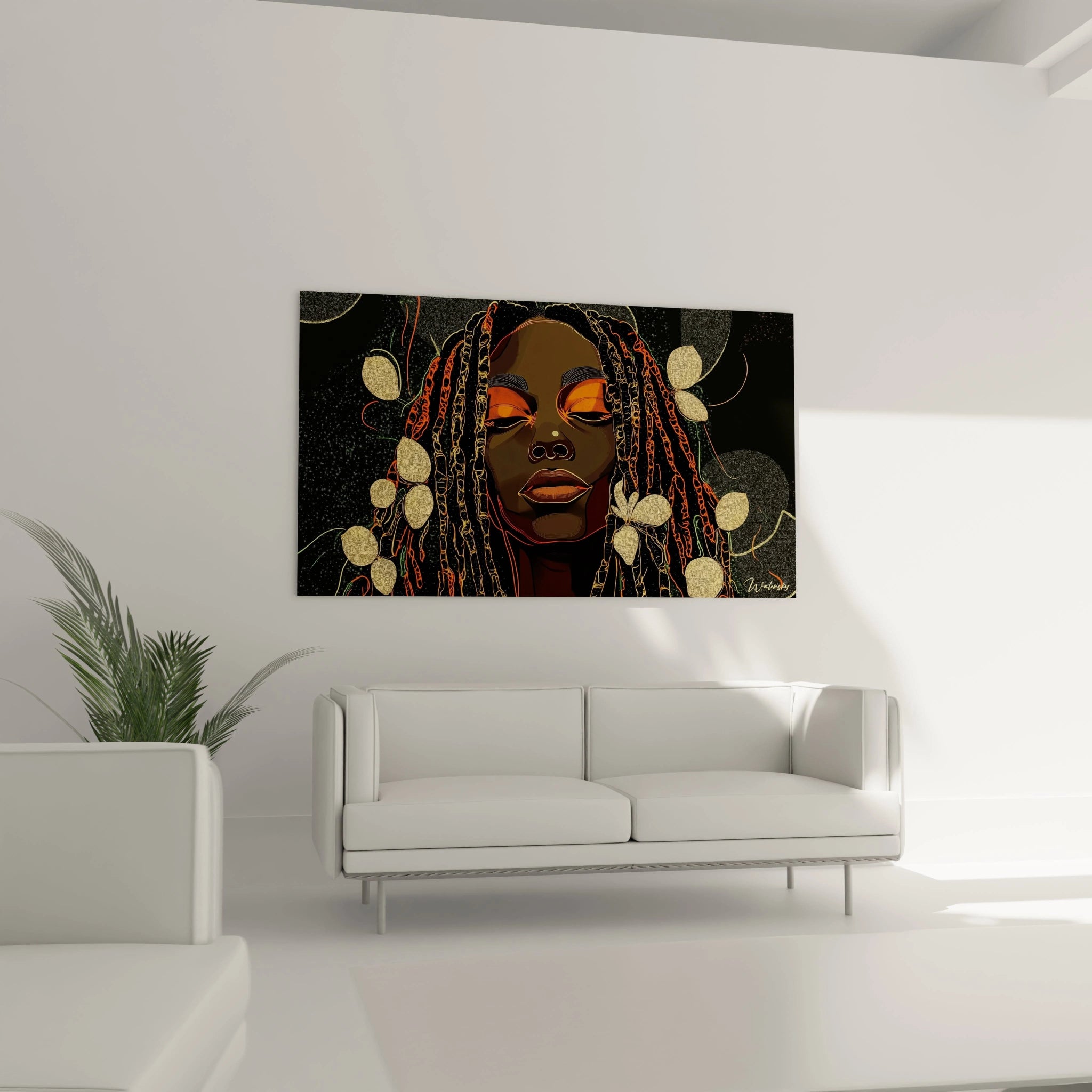 Tableau africain mural Walensky représentant un visage féminin coloré avec des éléments dorés dans un salon moderne
