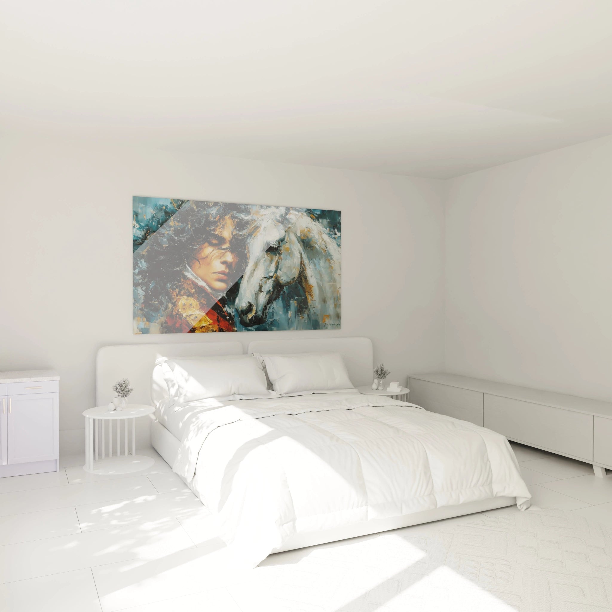 tableau femme âmes jumelles Louis XIV par Walensky accroché au dessus d un lit blanc dans une chambre moderne lumineuse