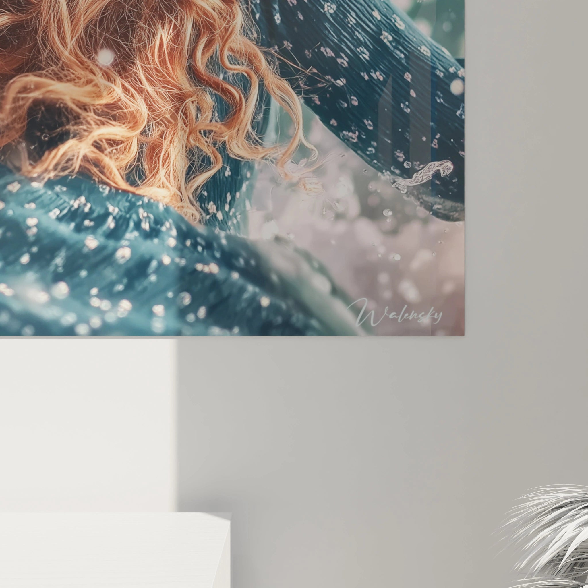 Tableau Walensky tableau femme au chapeau de paille gros plan cheveux blonds robe bleue et éclaboussures