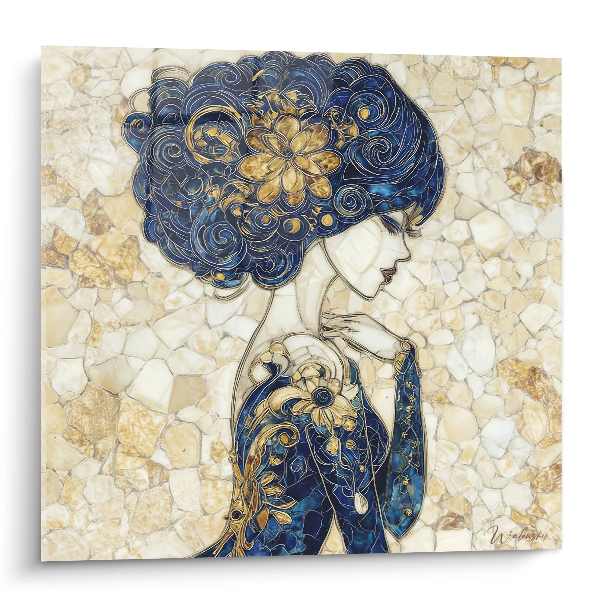 Tableau mural femme doré avec des motifs floraux et des couleurs bleues et dorées pour une décoration élégante