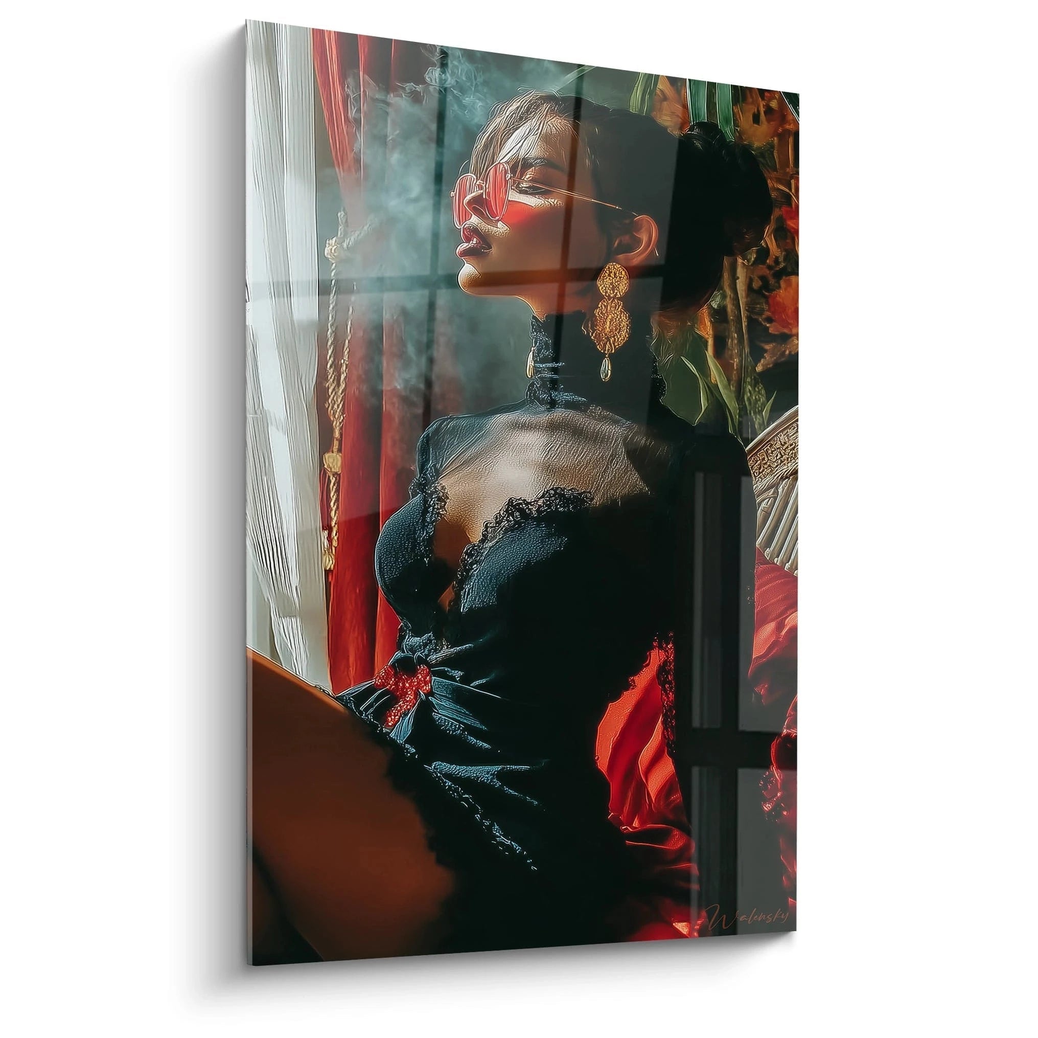 Tableau femme fatale glamour mettant en scène une femme élégante avec des lunettes de soleil stylées.