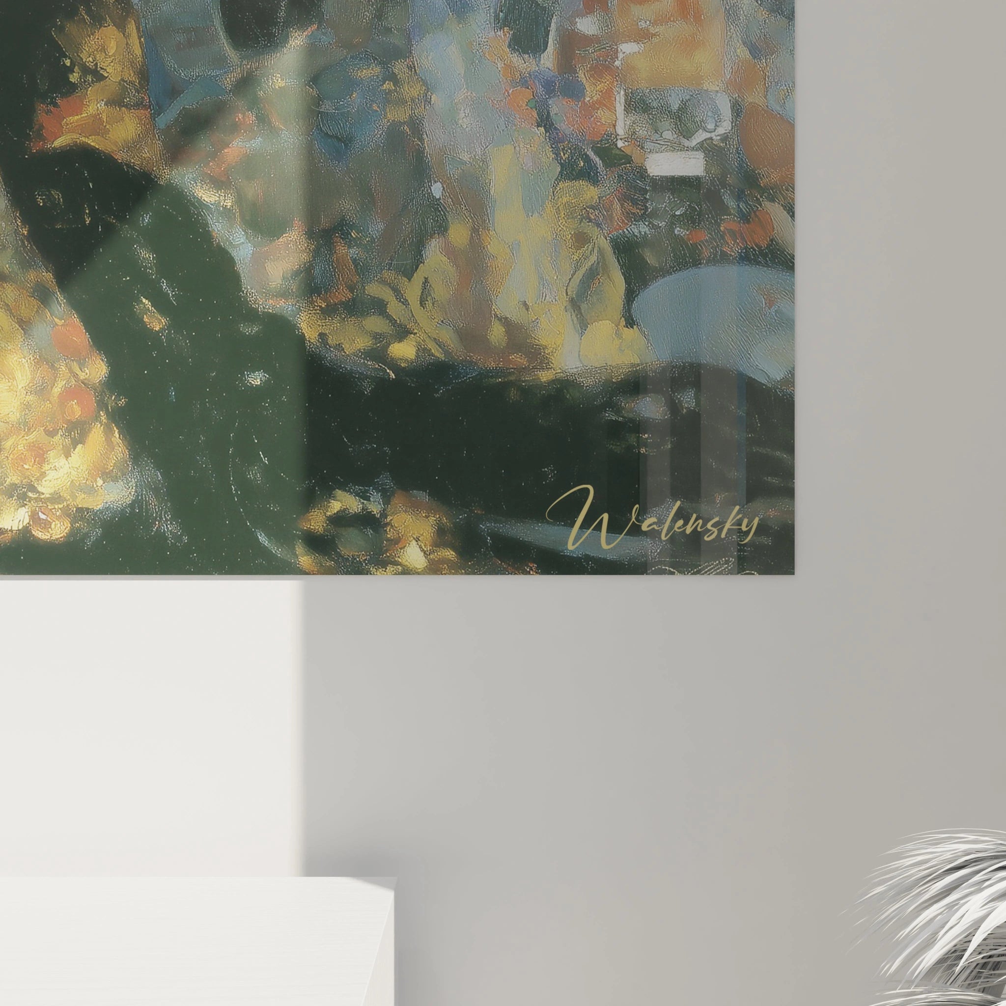 tableau femme symboliste Walensky mural coloré abstrait avec fleurs et signature visible accroché au mur