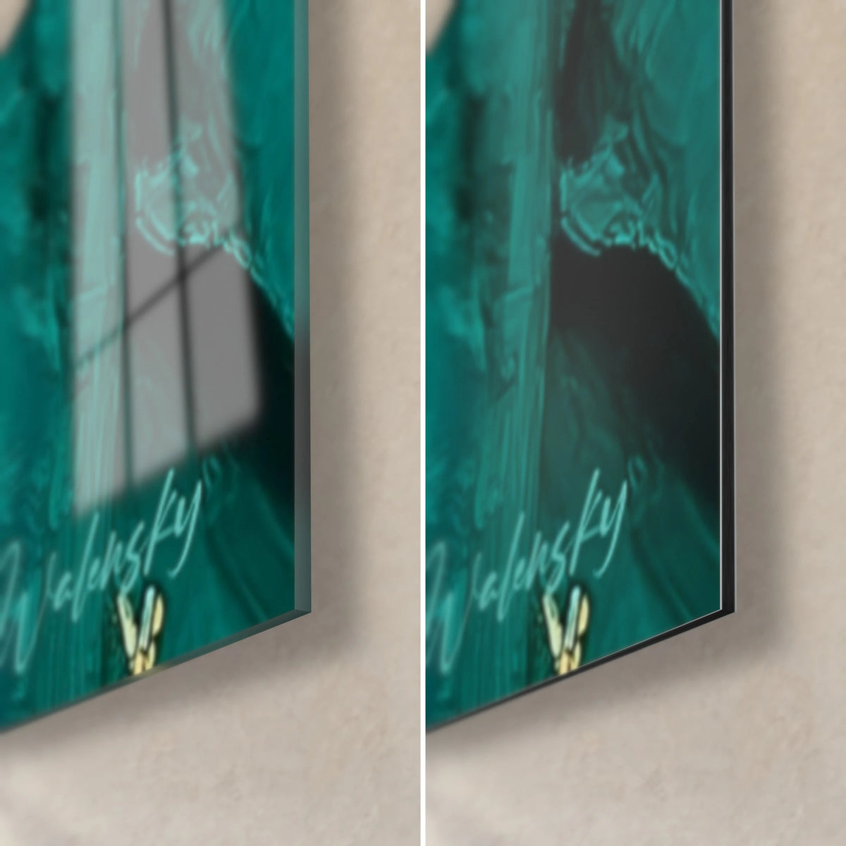 Tableau orientale au voile turquoise, coin bas droit : verre acrylique brillant à gauche, alu Dibond mat à droite, tranche 3 mm