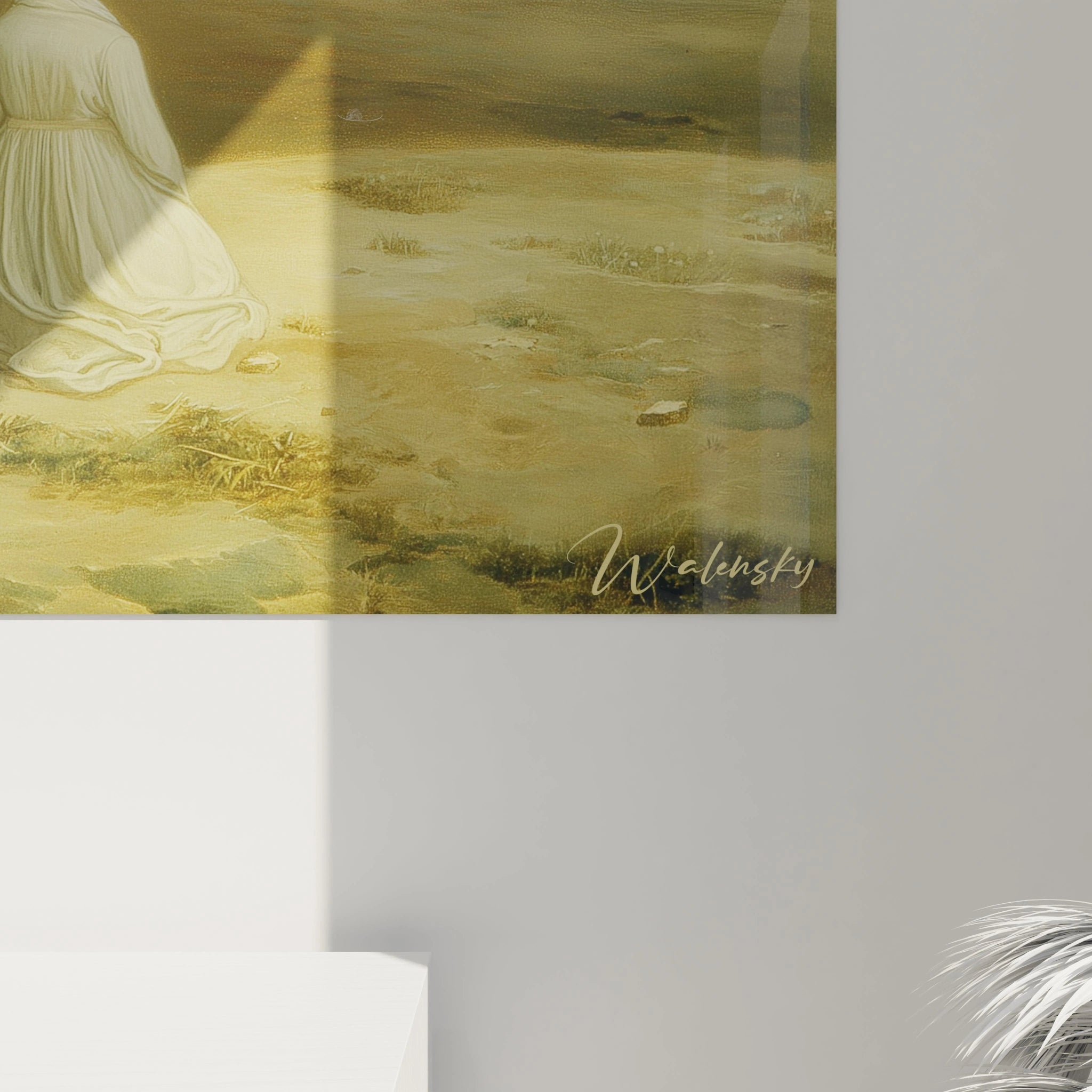 Tableau mural Walensky femme en robe blanche assise sur sol sablonneux baigné de lumière tableau femme paix spirituelle
