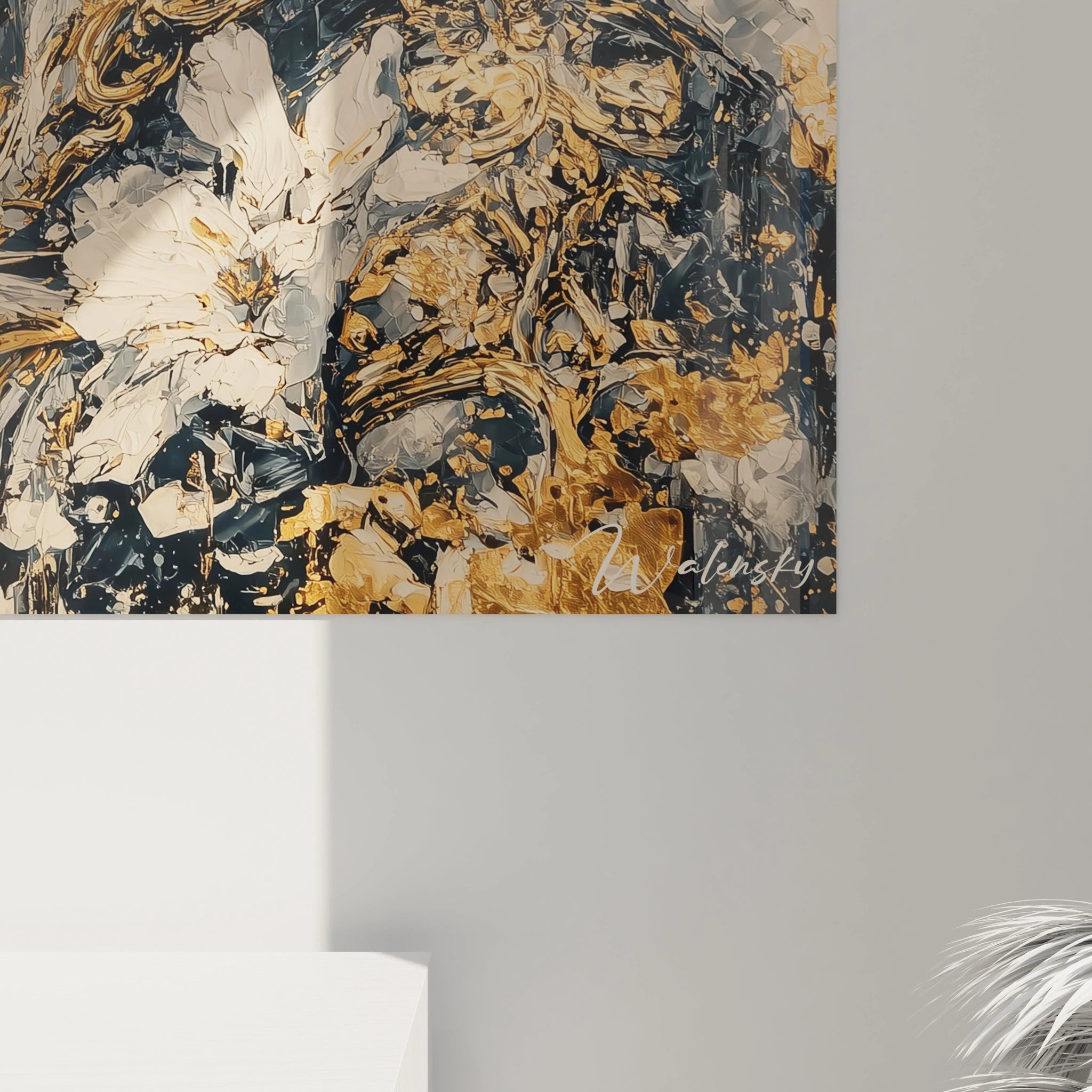 Tableau mural Walensky peinture texturée noir or blanc motifs floraux abstraits tableau gothique femme solitude