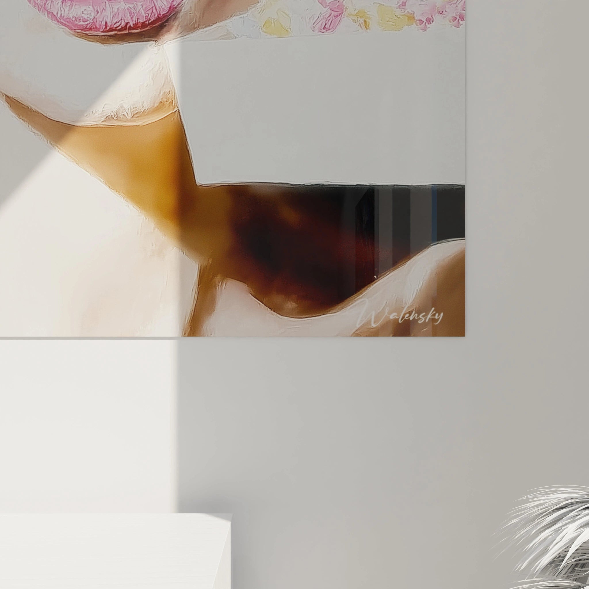 tableau hyperréalisme femme Walensky gros plan lèvres et nuque peintes réalistes avec fleurs et signature