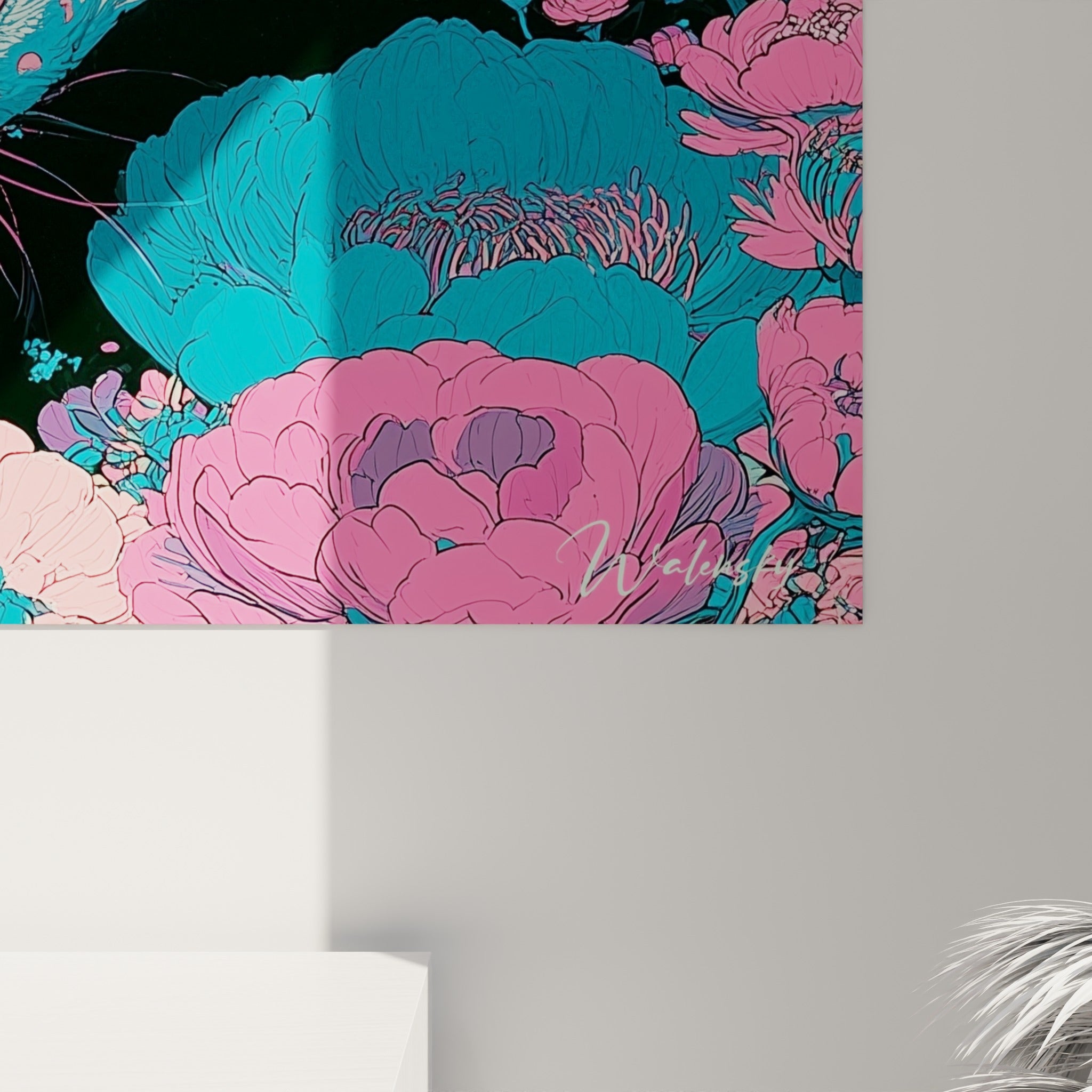 Détail des motifs floraux roses et bleus sur l'oreille du fennec, traits fins et grain de l'impression visibles