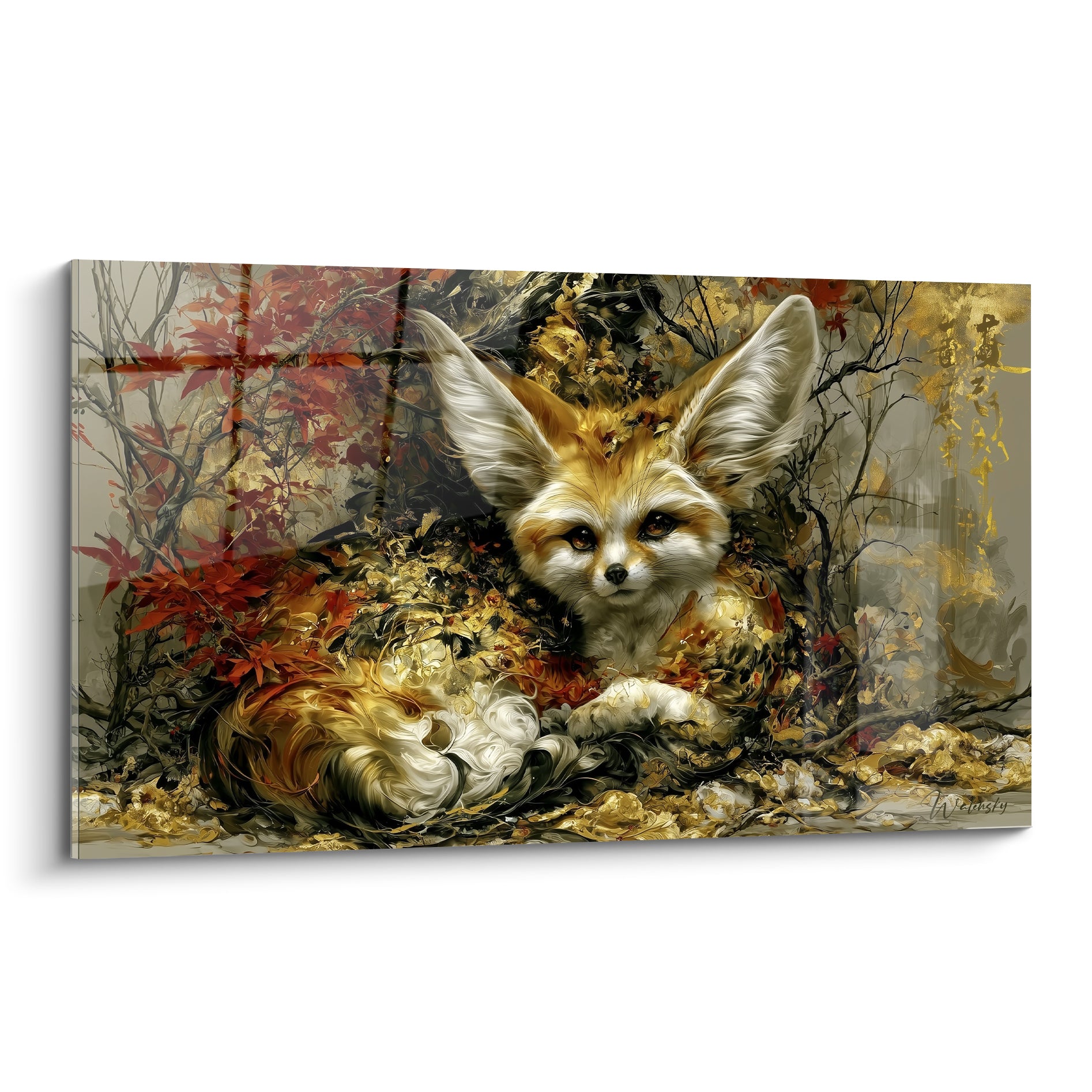 Fennec doré aux grandes oreilles blanches, allongé parmi des feuillages rouges et anthracite