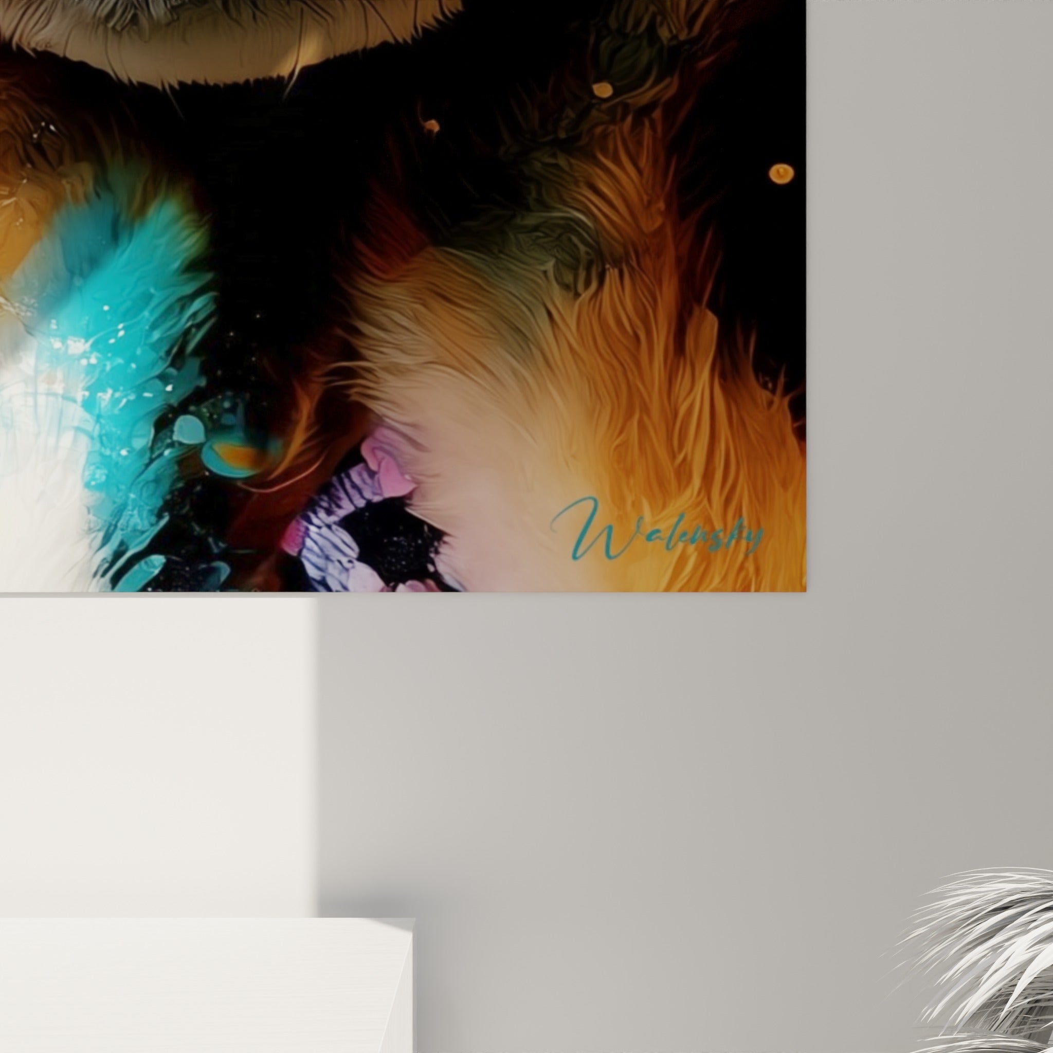 Détail des éclaboussures dorées et turquoise autour des yeux du fennec, matière et grain de l'impression visibles
