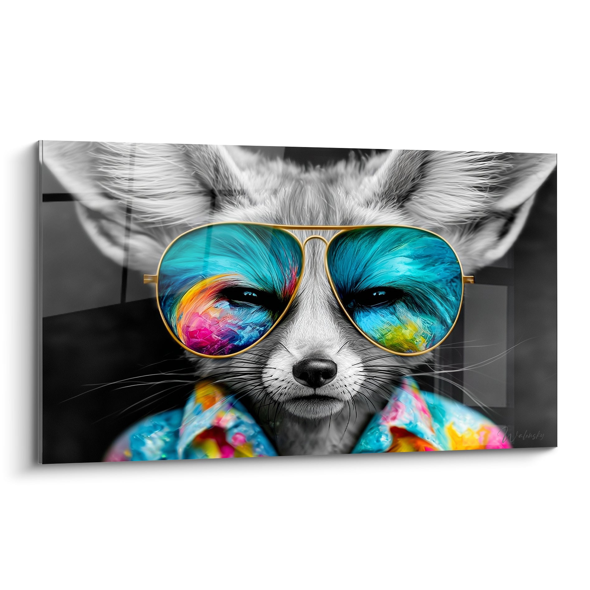 Fennec en noir et blanc avec lunettes turquoise et chemise fleurie multicolore éclatante