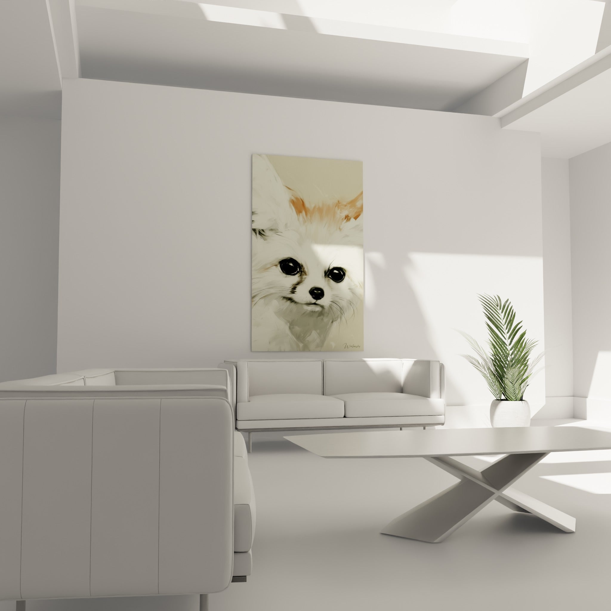 Portrait de fennec crème et orangé, yeux noirs brillants, au-dessus d'un canapé dans un salon lumineux