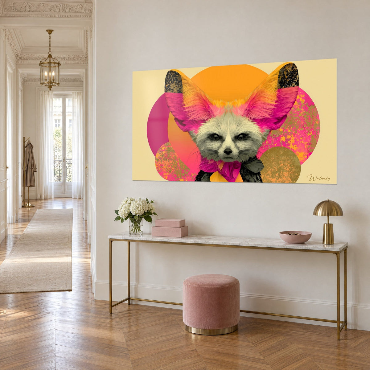 Tableau renard du désert au museau givré, oreilles magenta et ambre sur fond crème, cercles superposés, vu de trois-quarts au mur