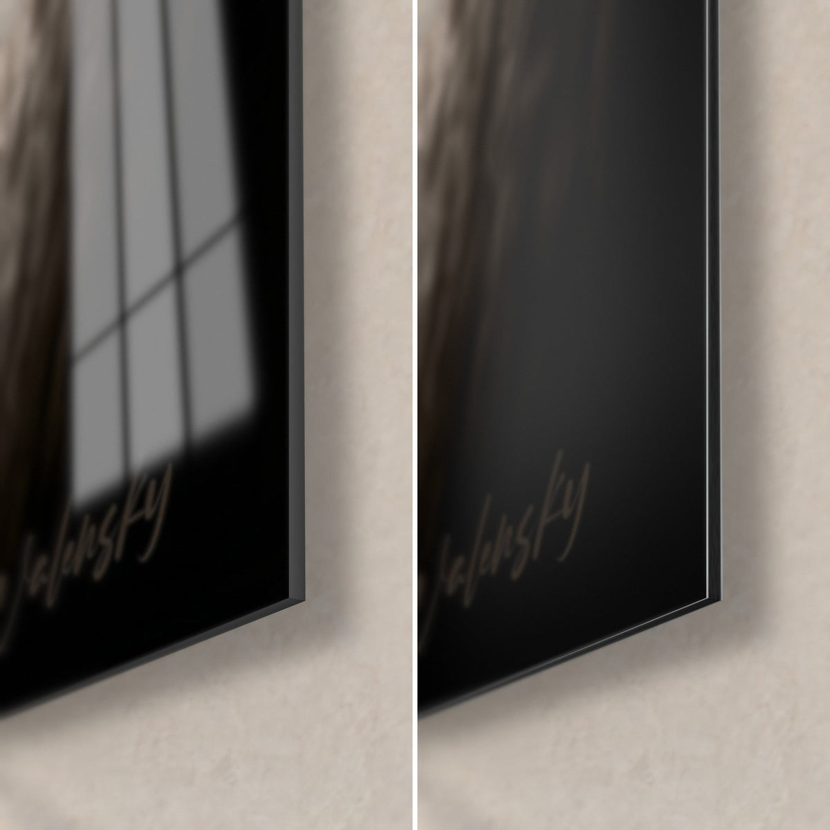 Gemälde Fennek in Sepia, untere rechte Ecke: glänzendes Acrylglas links, mattes Dibond rechts, schwarze Kante 3 mm, Fensterreflex