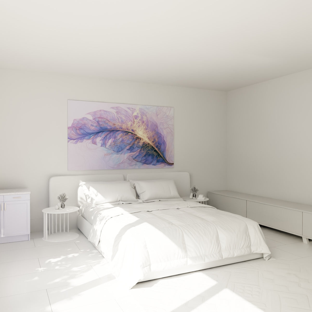Feuille de bananier mauve et dorée aux nervures lumineuses, accrochée au-dessus d'un lit dans une chambre claire