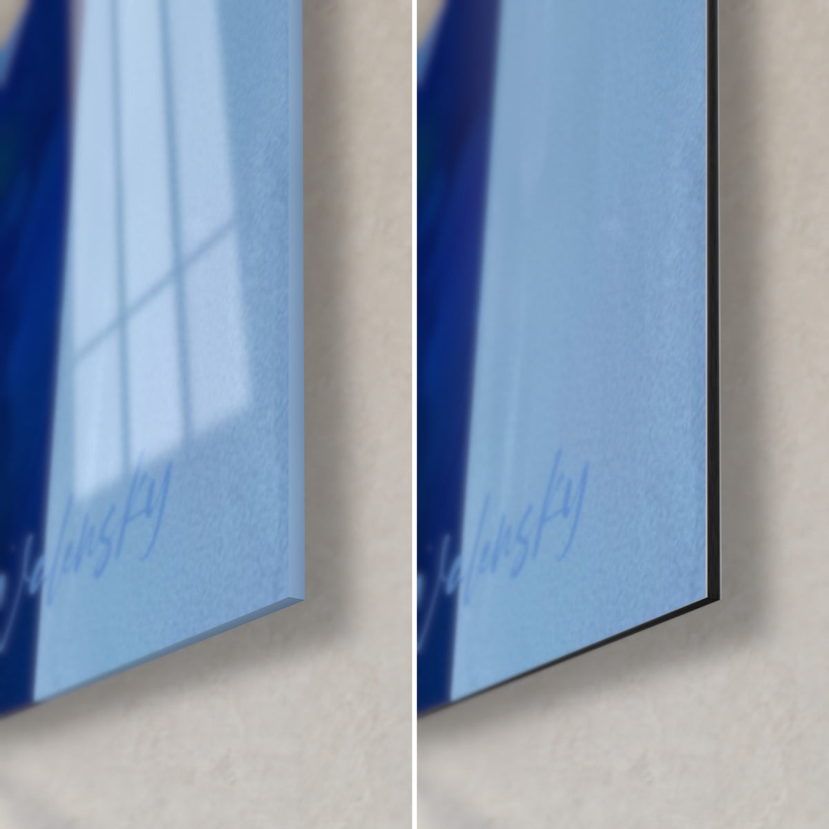 Schilderij blauw palmblad met gouden glans: rechter onderhoek, glanzend acrylglas links, mat Dibond-aluminium rechts, 3 mm dik