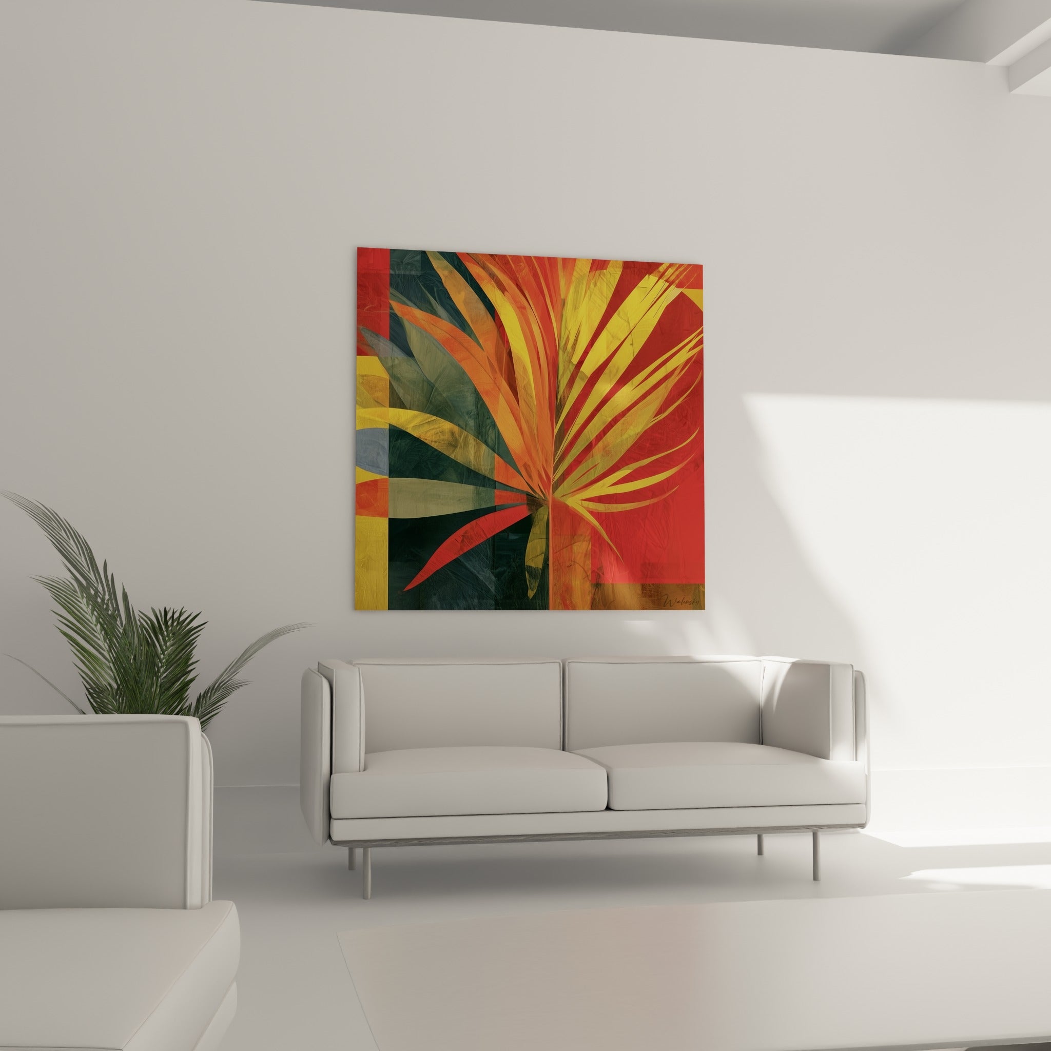 Nervures dorées d'une feuille tropicale rouge et bleu ardoise au-dessus d'un canapé dans un salon lumineux