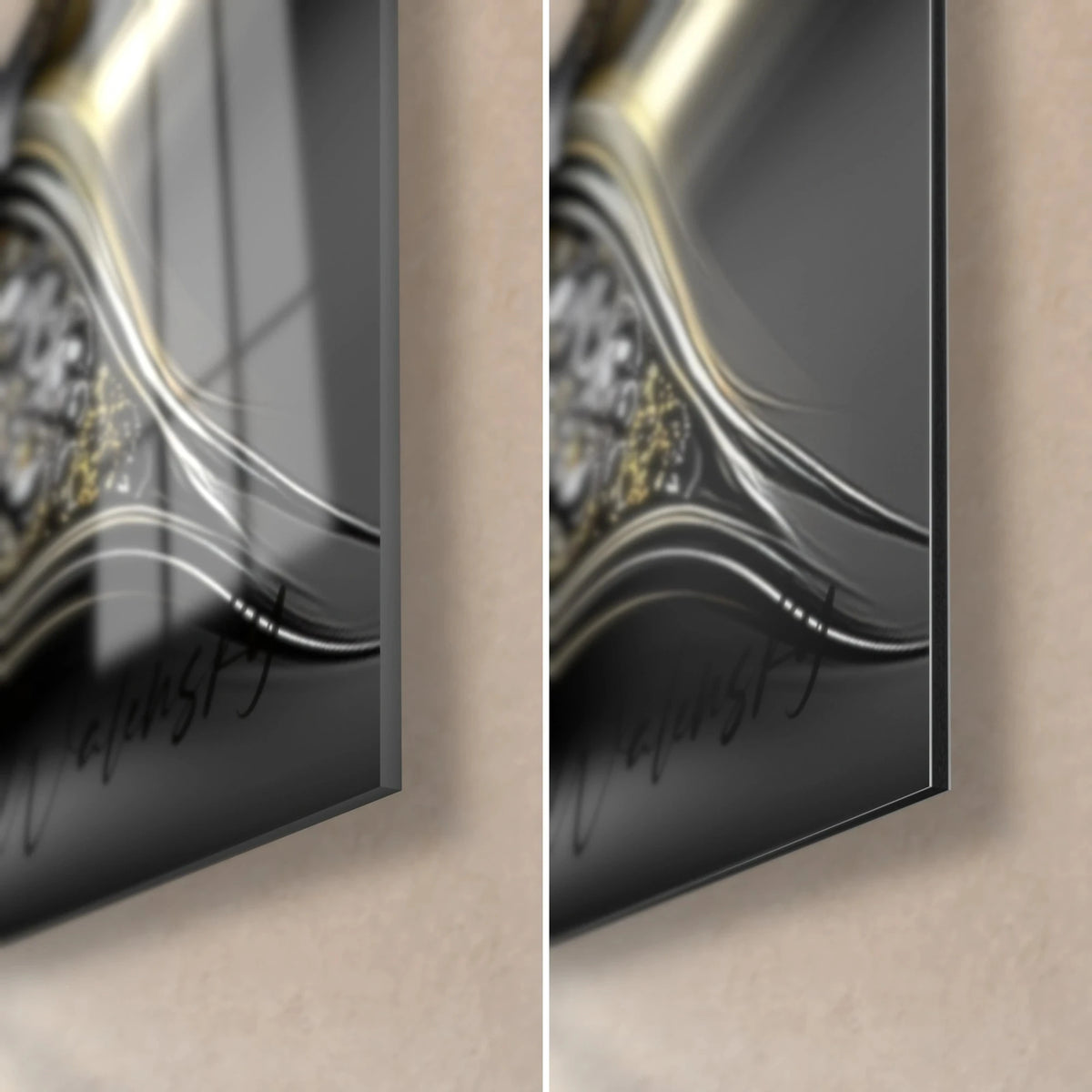 Tableau lotus noir et or, coin bas droit : verre acrylique brillant à reflets argentés, alu Dibond mat, tranche de 3 mm