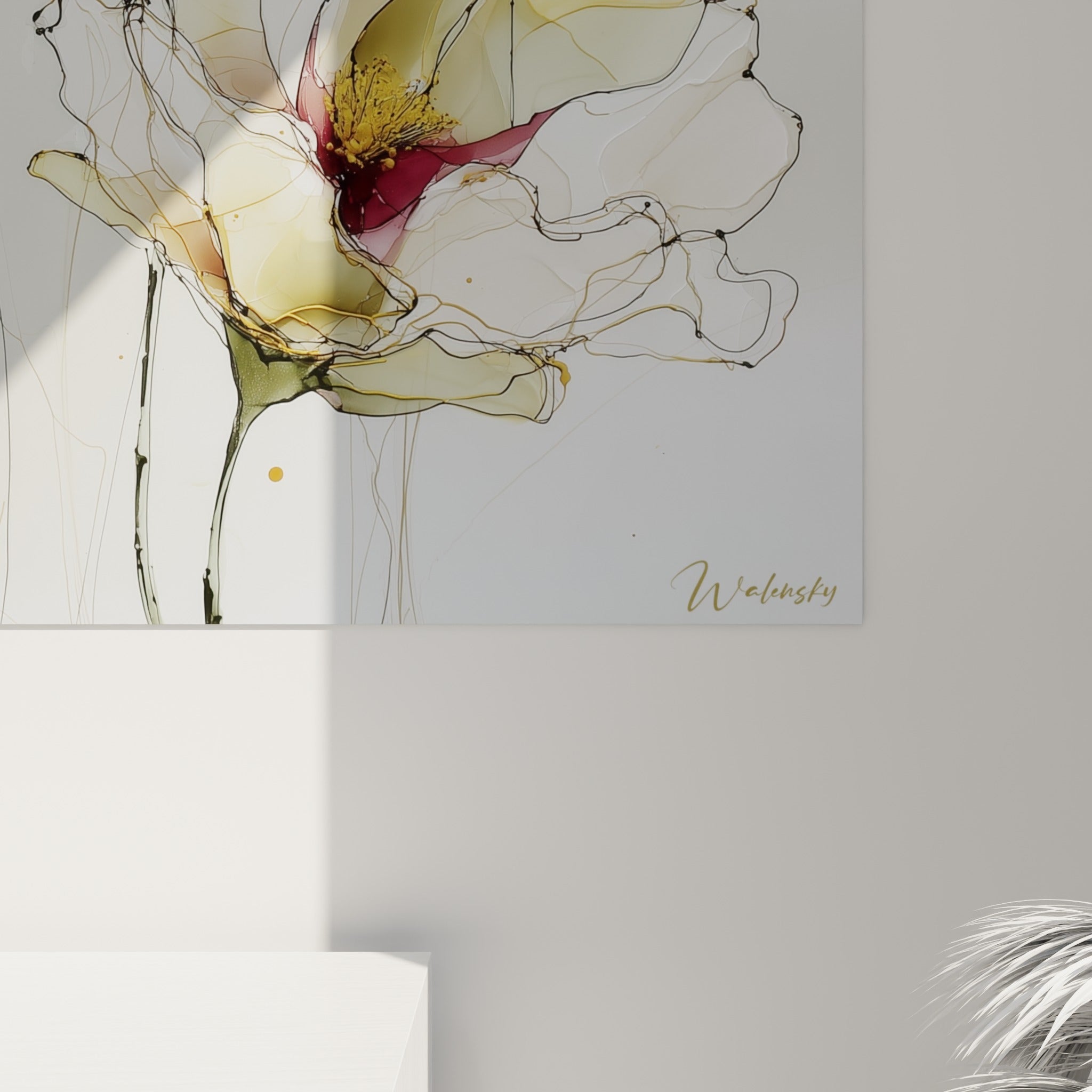 Détail des fines lignes noires et des empâtements dorés sur les pétales de la fleur nature