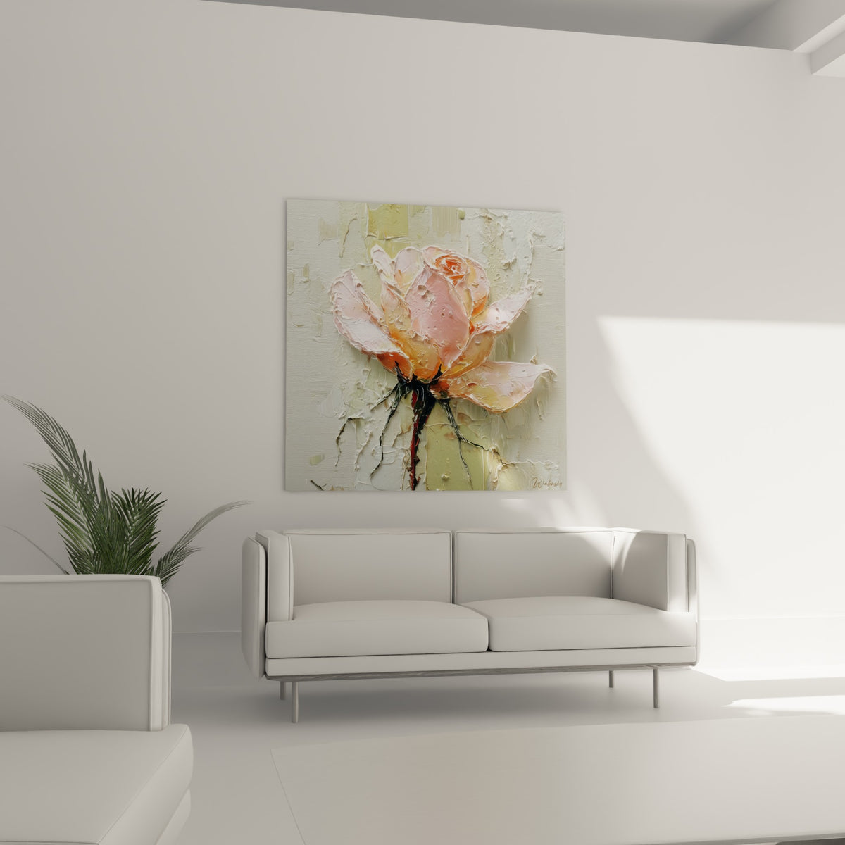Fleur texturée rose et crème aux nuances pêche, accrochée au-dessus d'un canapé dans un salon lumineux